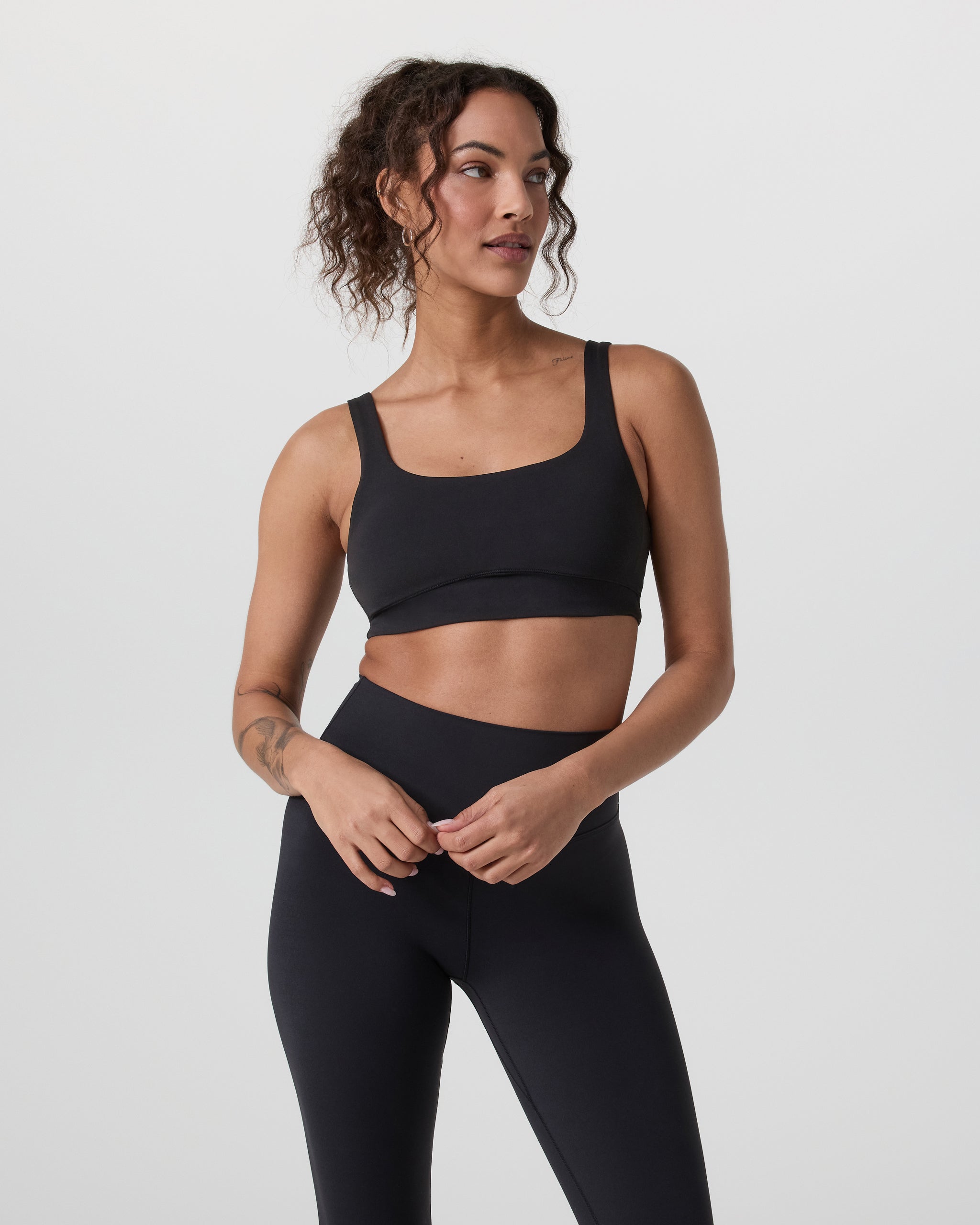 Vuori AllTheForm™ Bra | Black