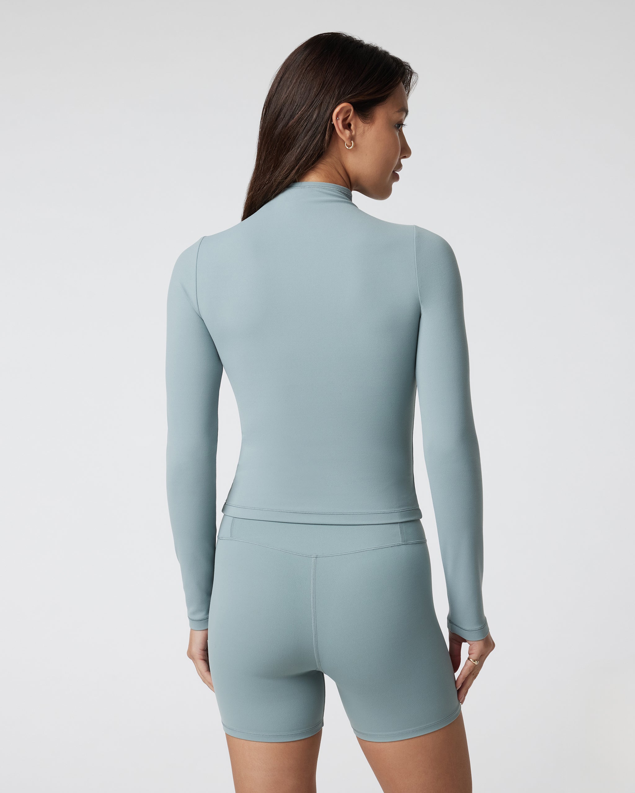 Vuori AllTheFeels™ Long Sleeve Mock | Vintage Pistachio