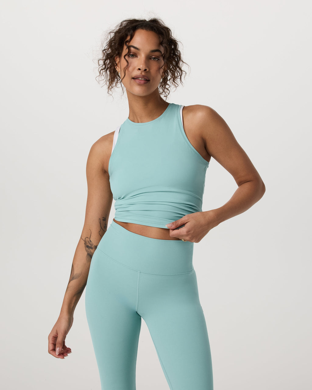 Vuori AllTheFeels™ Crew Tank | Sea Spray