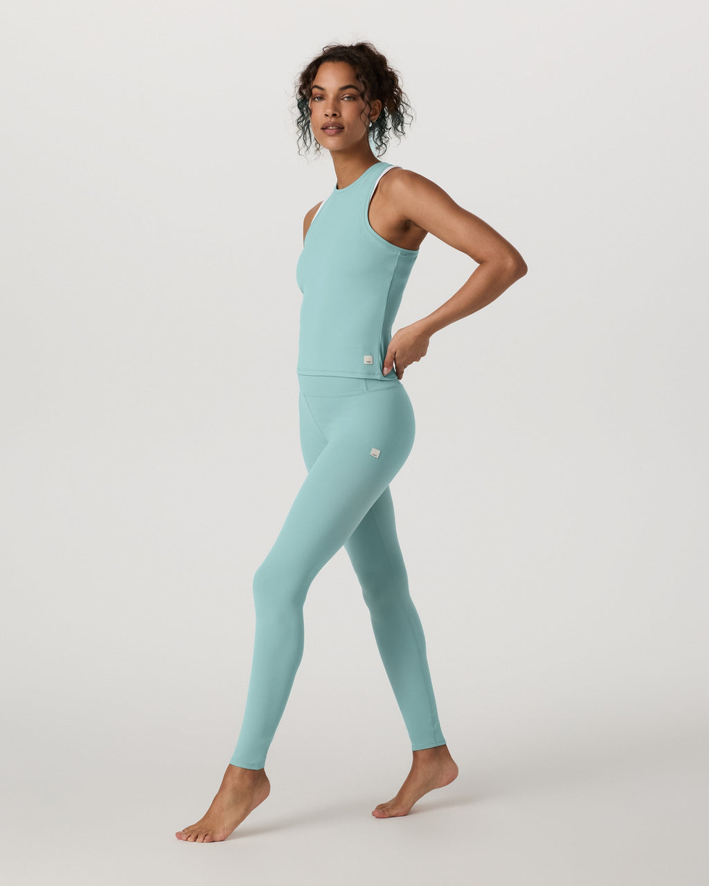 Vuori AllTheFeels™ Crew Tank | Sea Spray