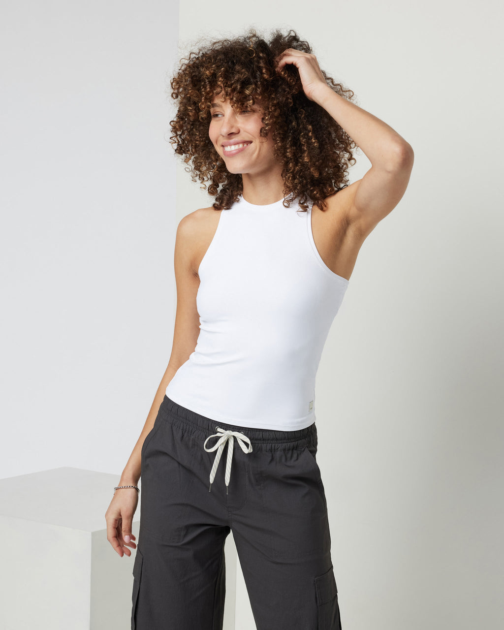 Vuori AllTheFeels™ Crew Tank | White