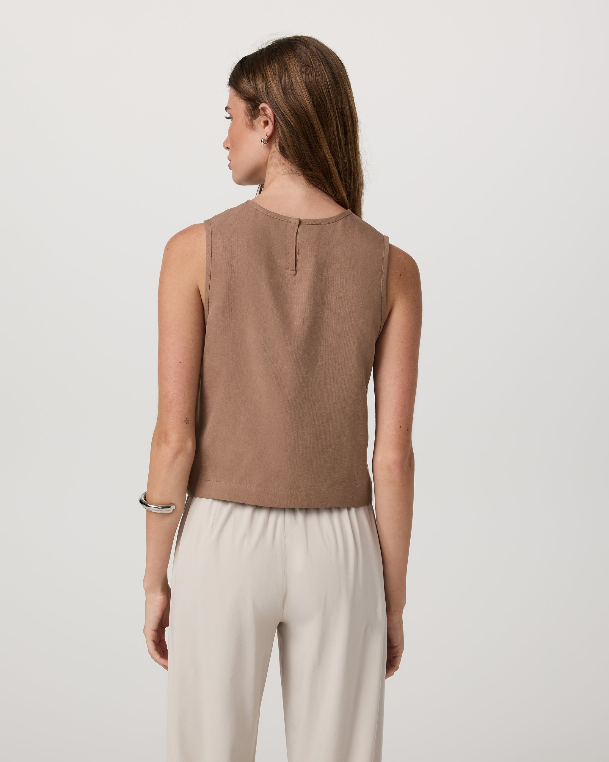 Trestles Twill Crop Tank | Nutmeg