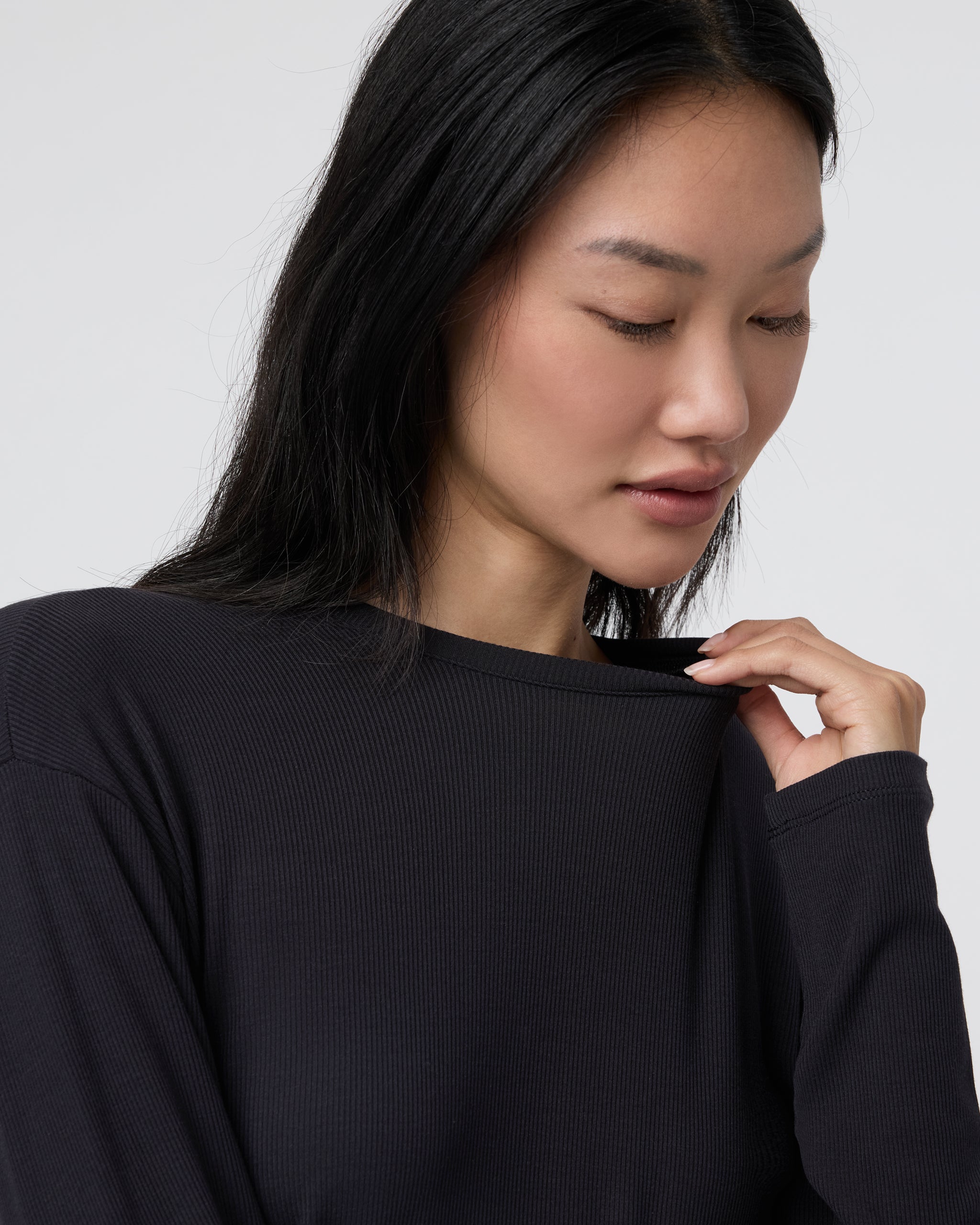 Long Sleeve Cove Relaxed Tee | Black