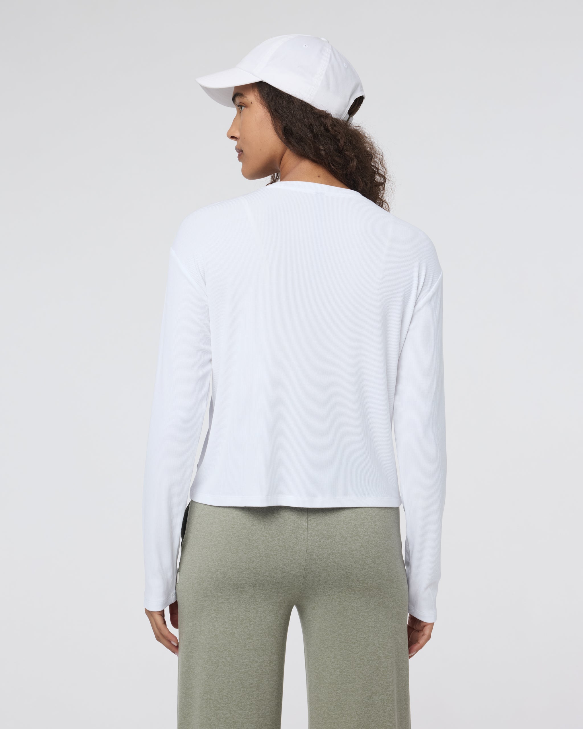Long Sleeve Cove Relaxed Tee | White