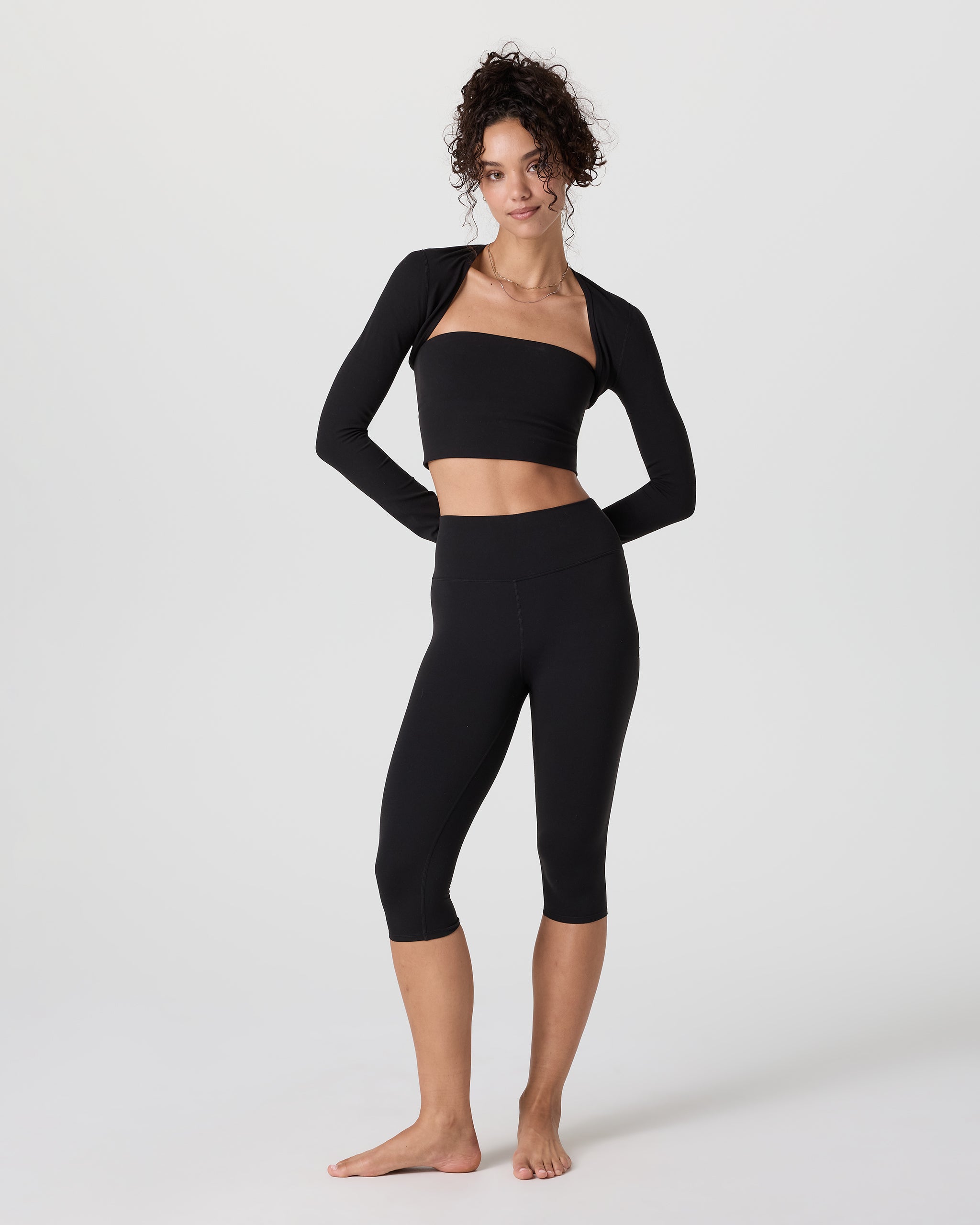 Vuori AllTheFeels™ Shrug | Black