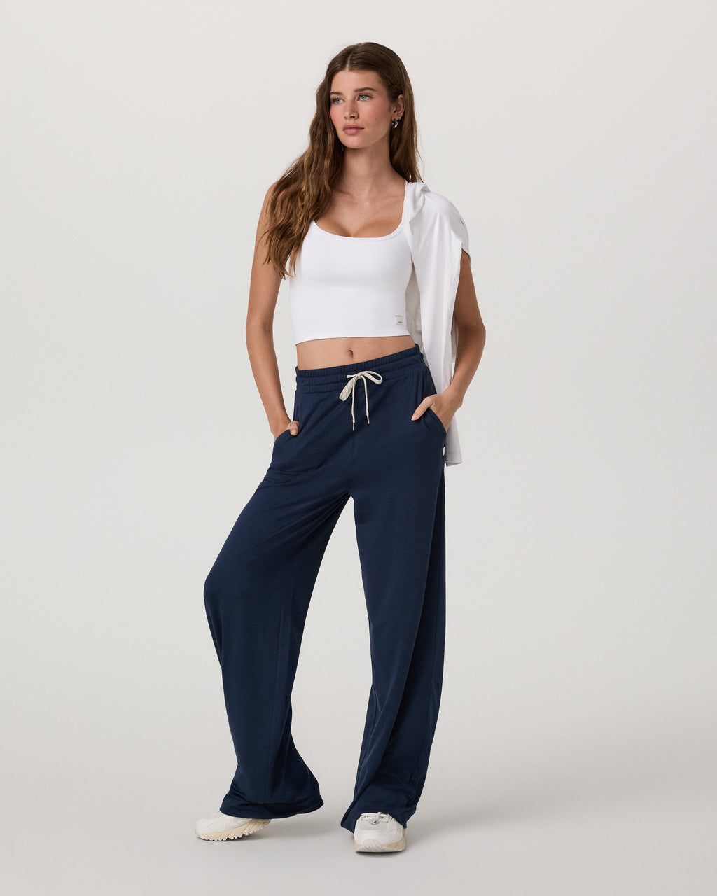 Vuori AllTheFeels™ Support Tank 2.0 | White