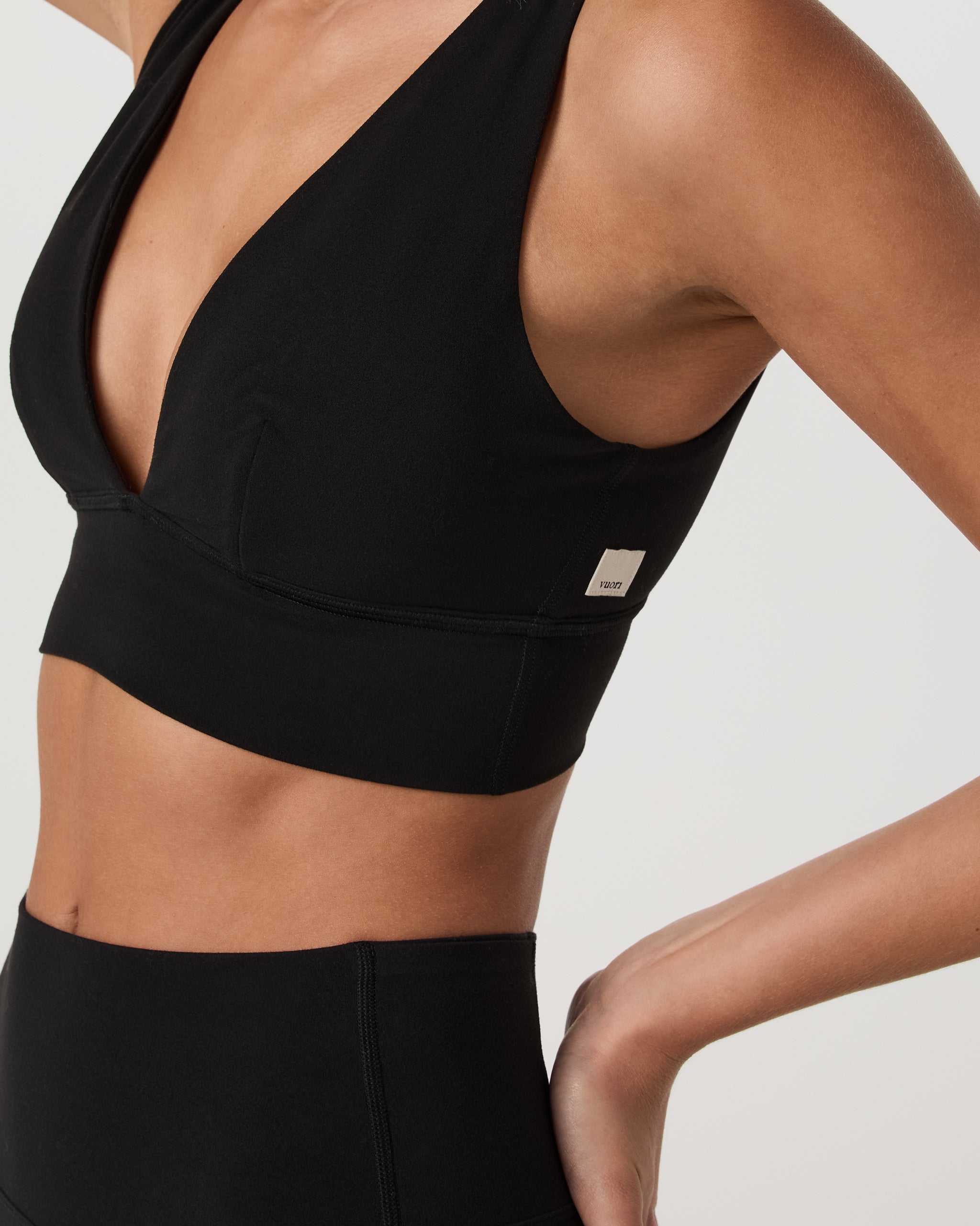 Vuori AllTheFeels™ Triangle Bra | Black