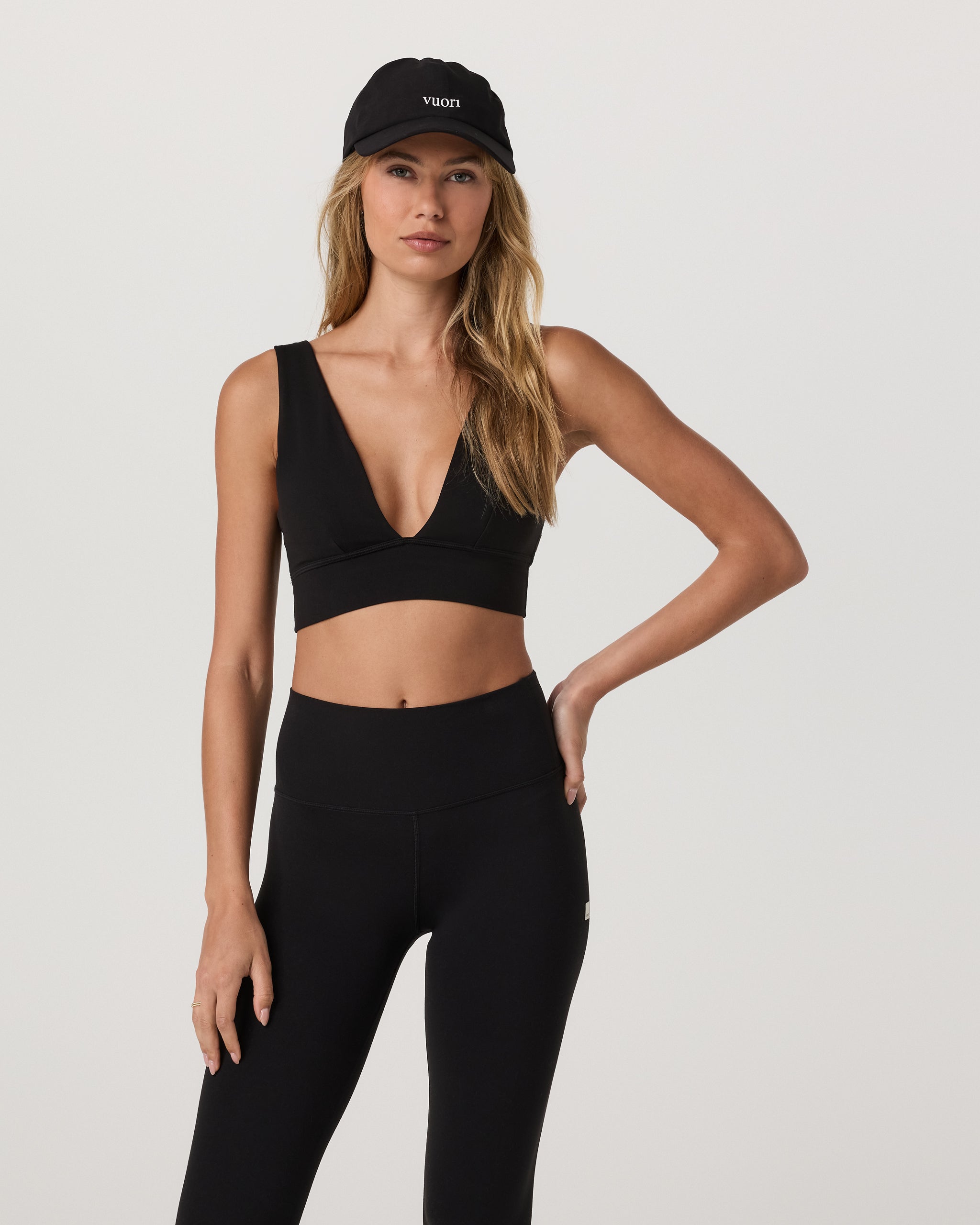 Vuori AllTheFeels™ Triangle Bra | Black