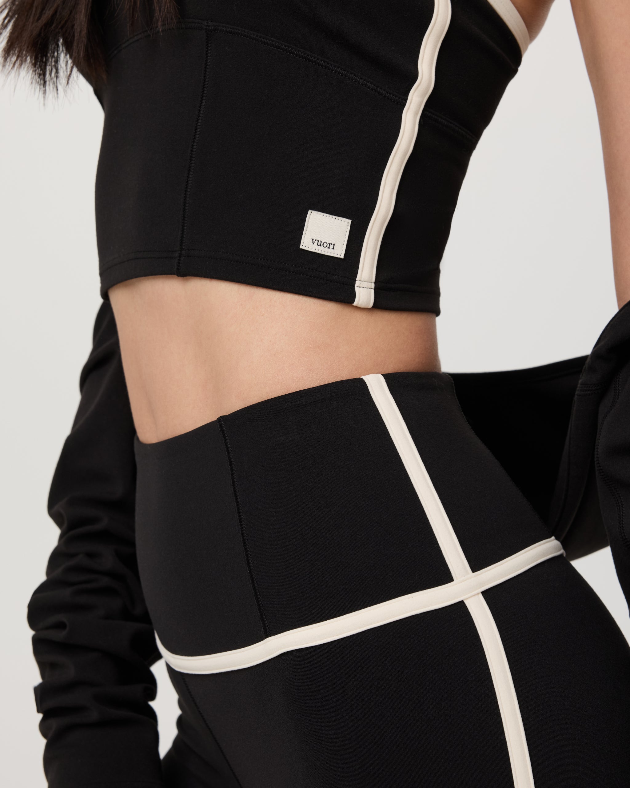 Vuori AllTheFeels™ Corset Tank | Black