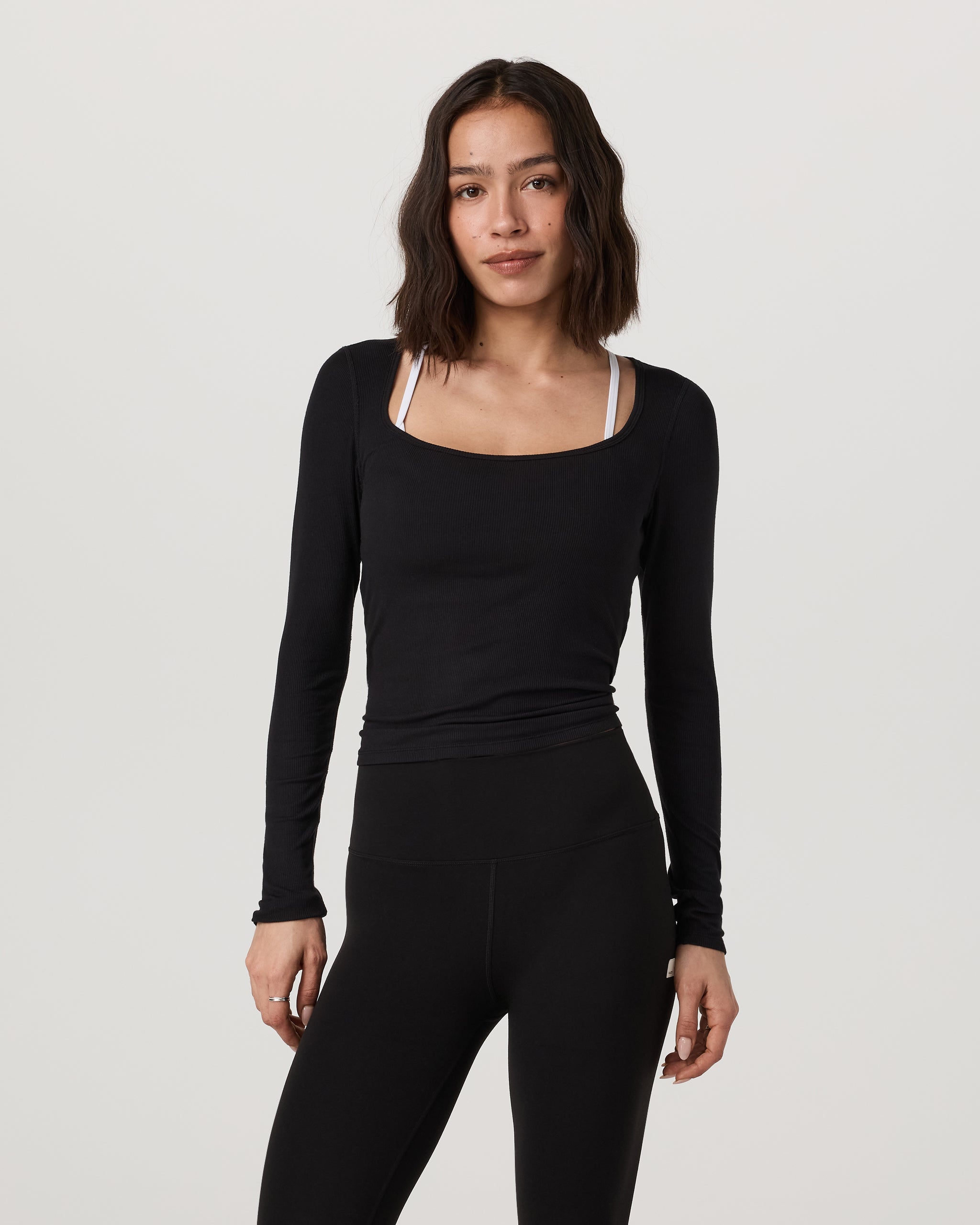 Long Sleeve Cove Ultra Scoop | Black