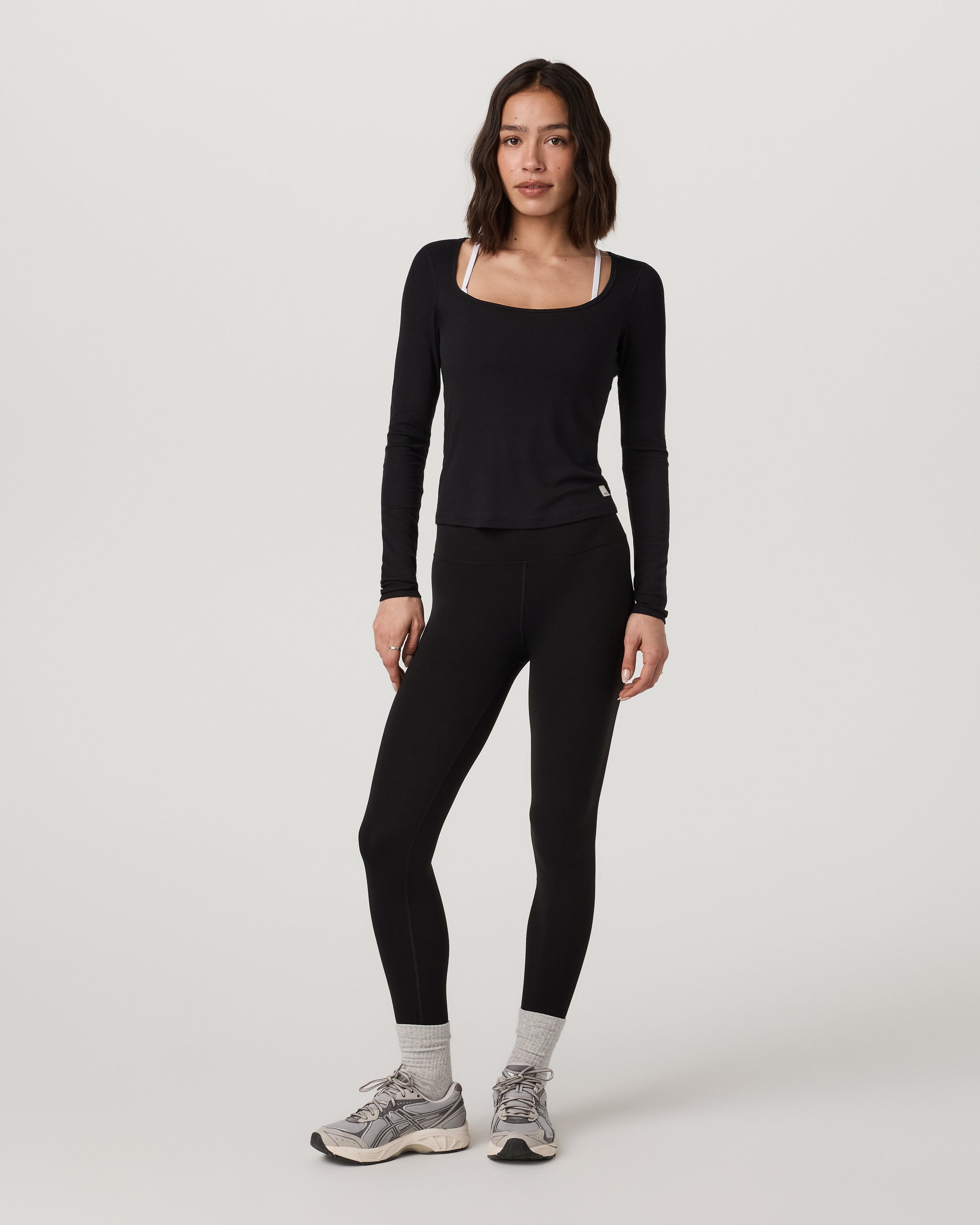 Long Sleeve Cove Ultra Scoop | Black