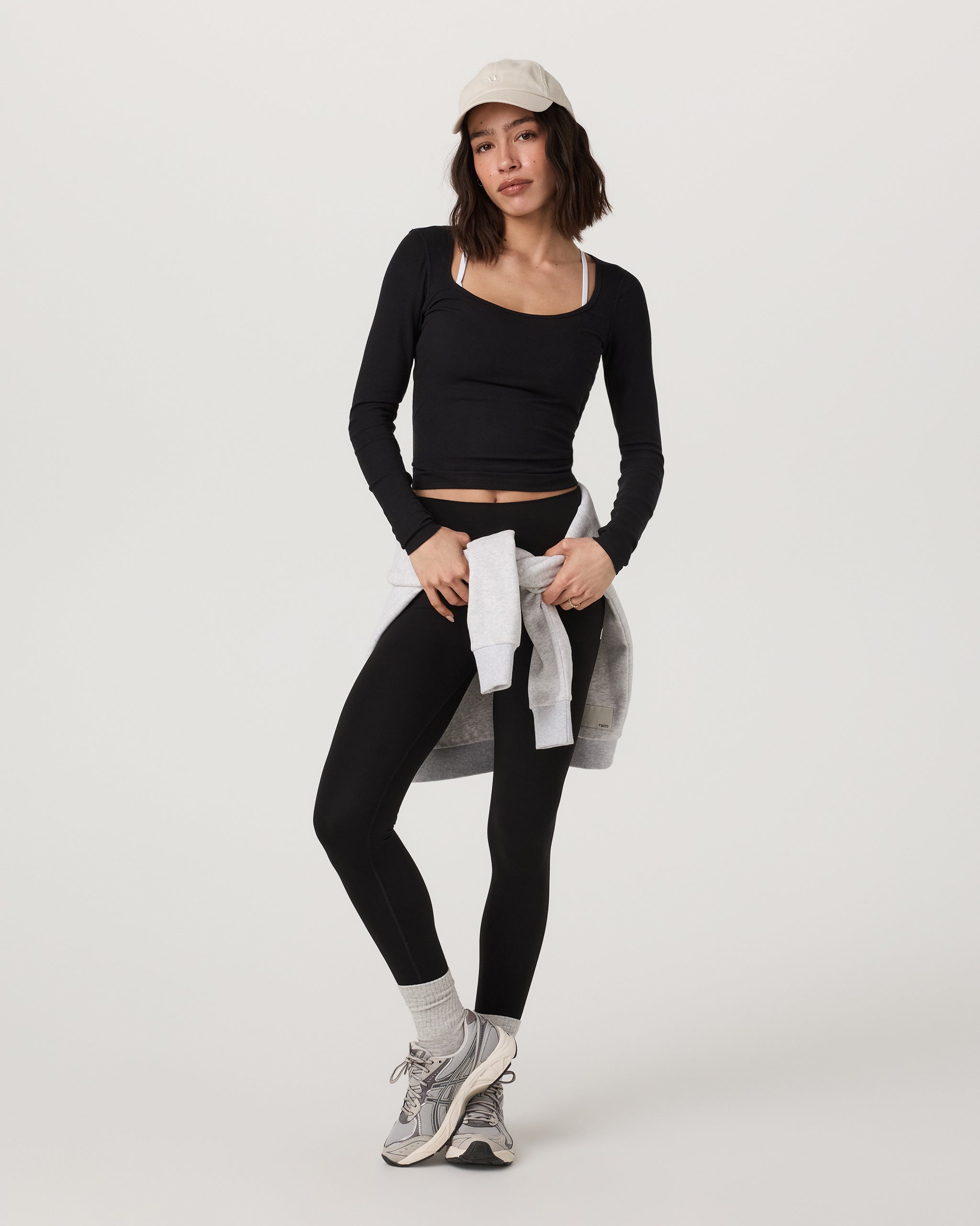 Long Sleeve Cove Ultra Scoop | Black
