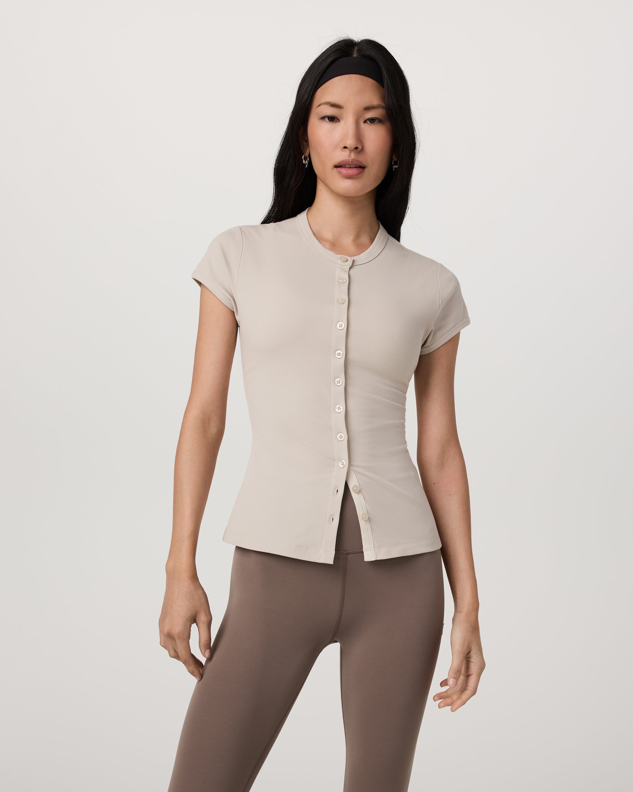 Short Sleeve Pose Button Up | Mushroom