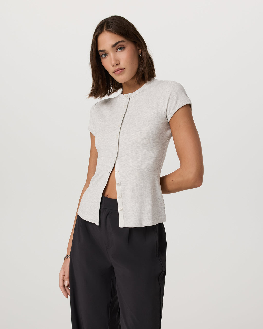 Short Sleeve Pose Button Up | White Heather Grey
