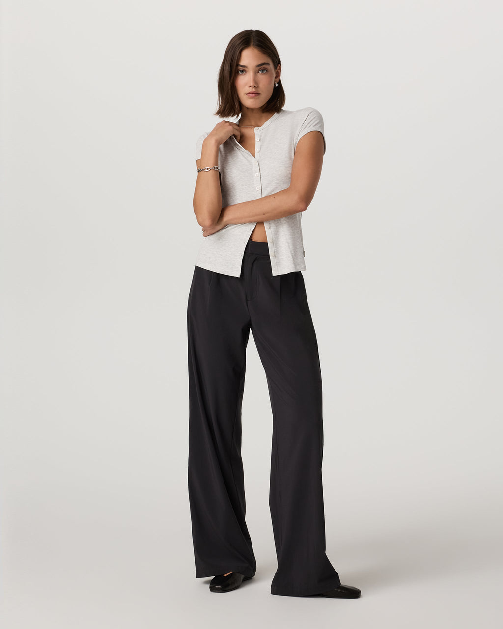 Short Sleeve Pose Button Up | White Heather Grey