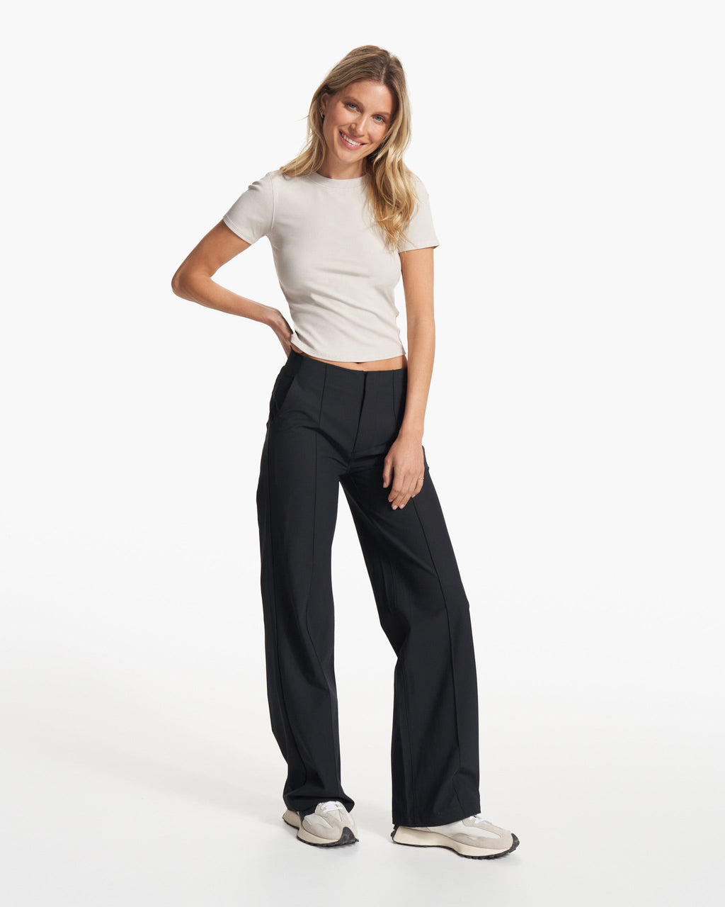 Pose Fitted Tee | Suede