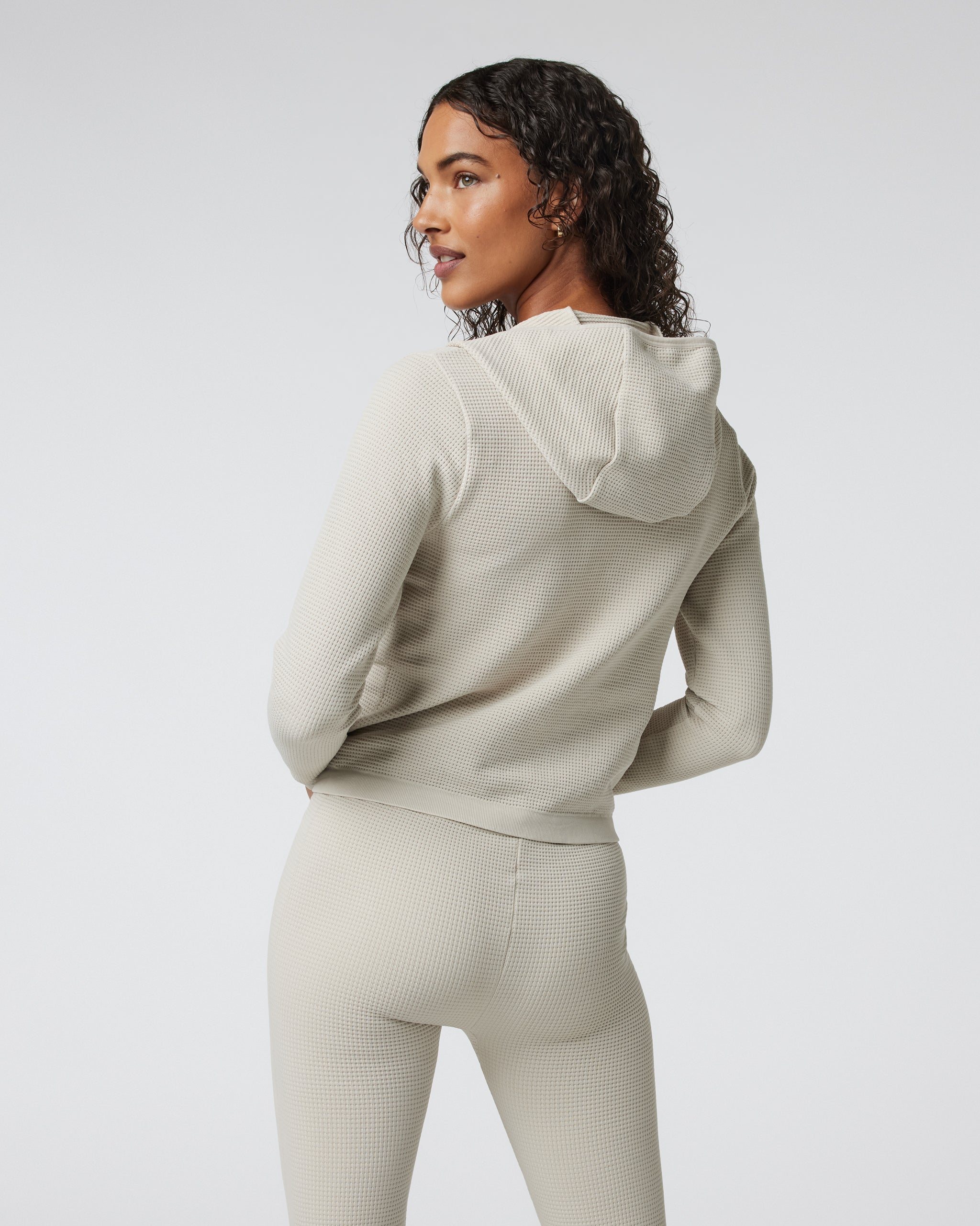 Waffle Seamless Zip Hoodie | Ecru