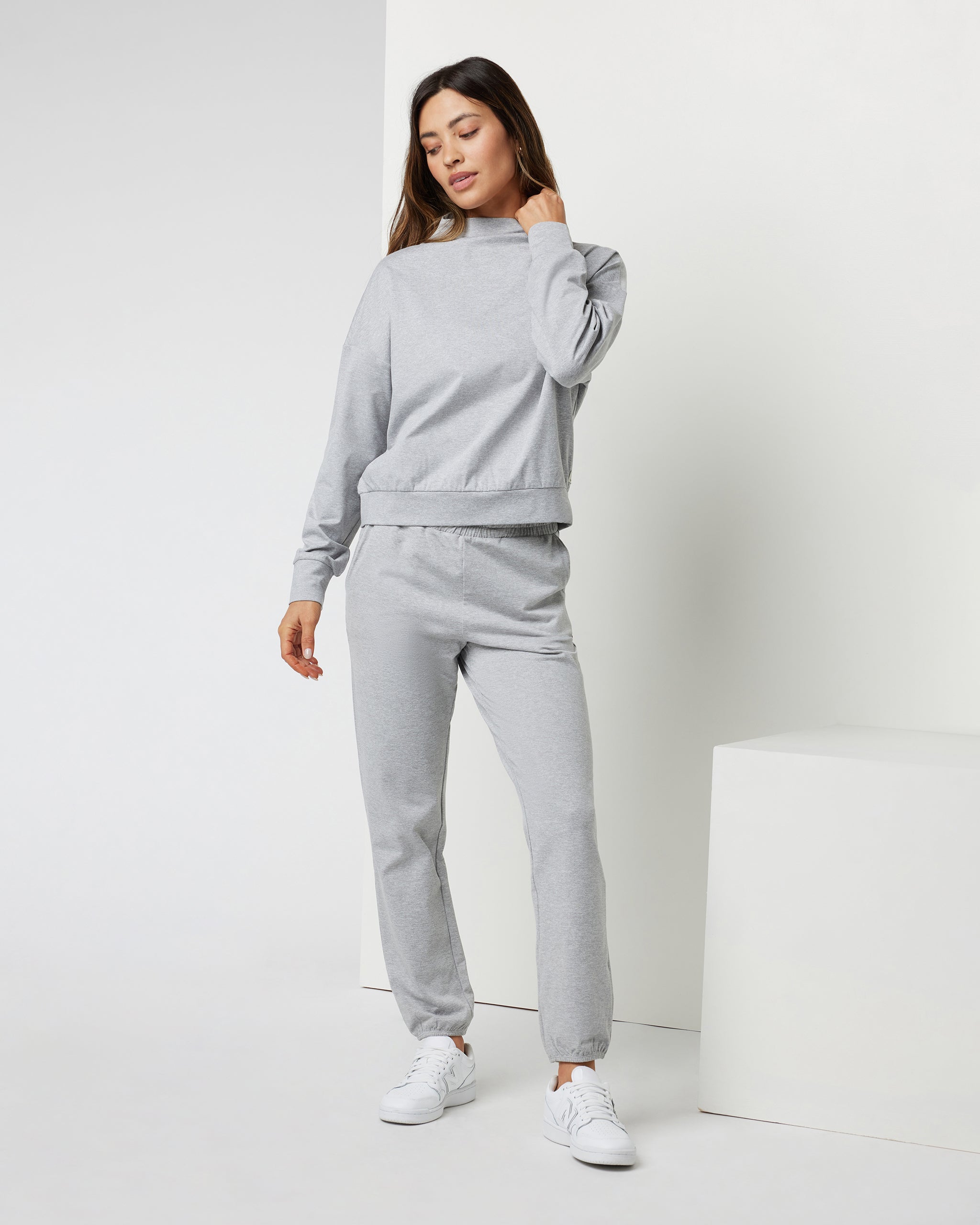 Granite Funnel Neck | Light Heather Grey