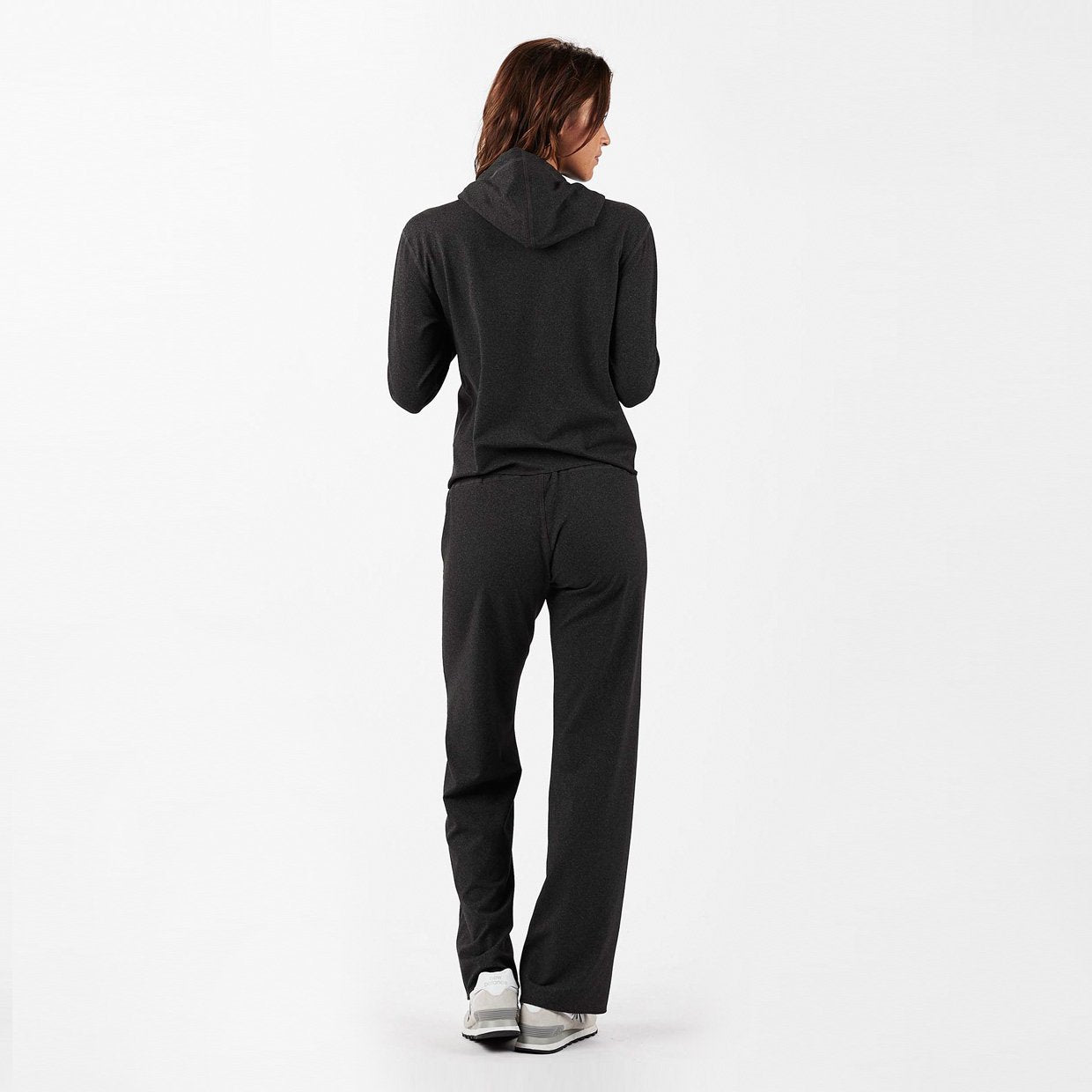 Sequoia Crop Hoodie | Black Heather