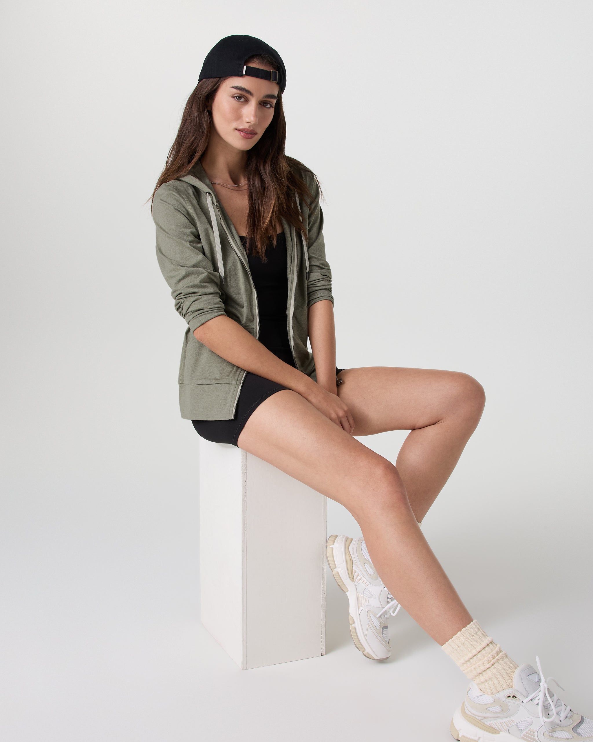 Halo Performance Hoodie 2.0 | Laurel Heather