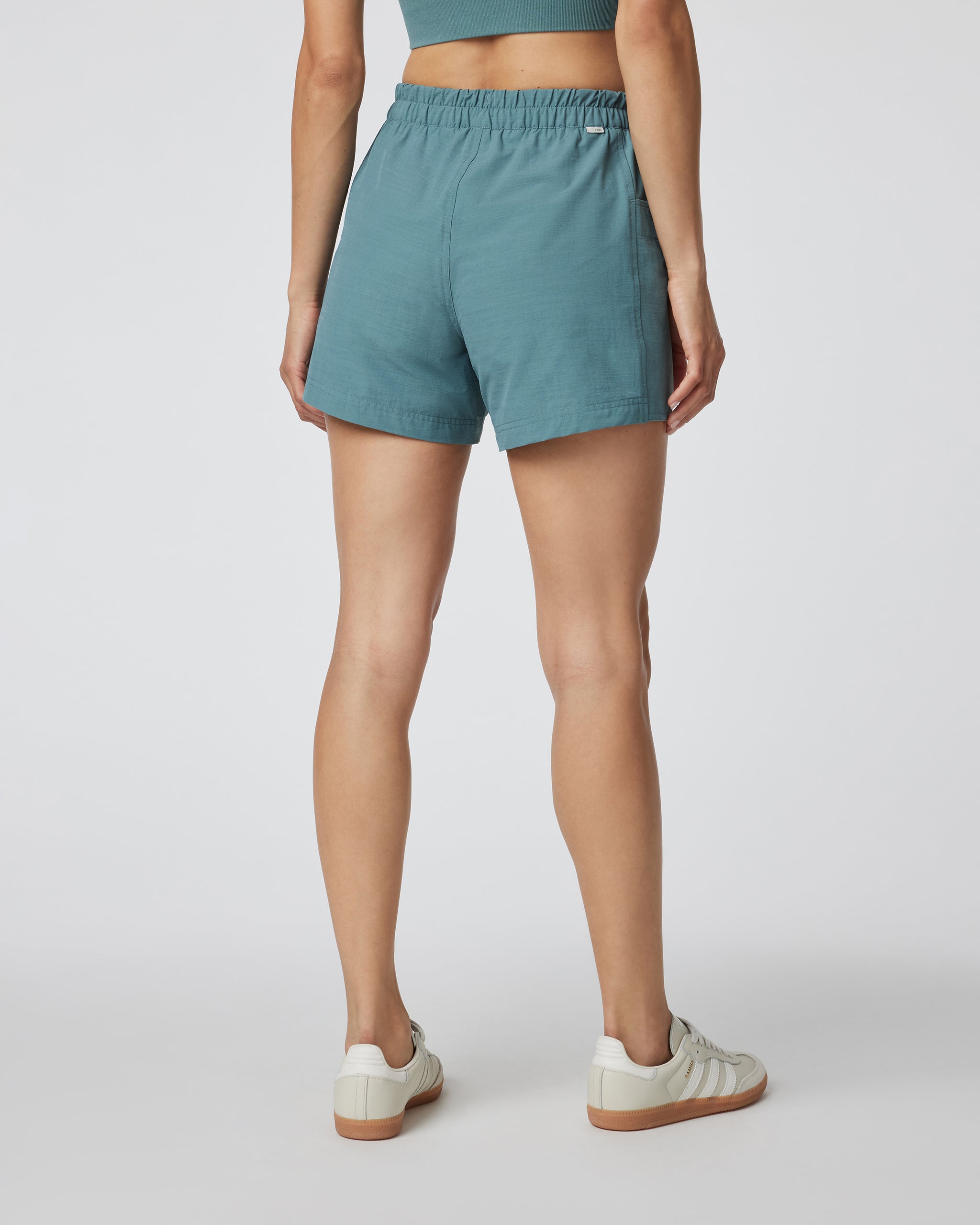 Isla Baggie Short | Iron