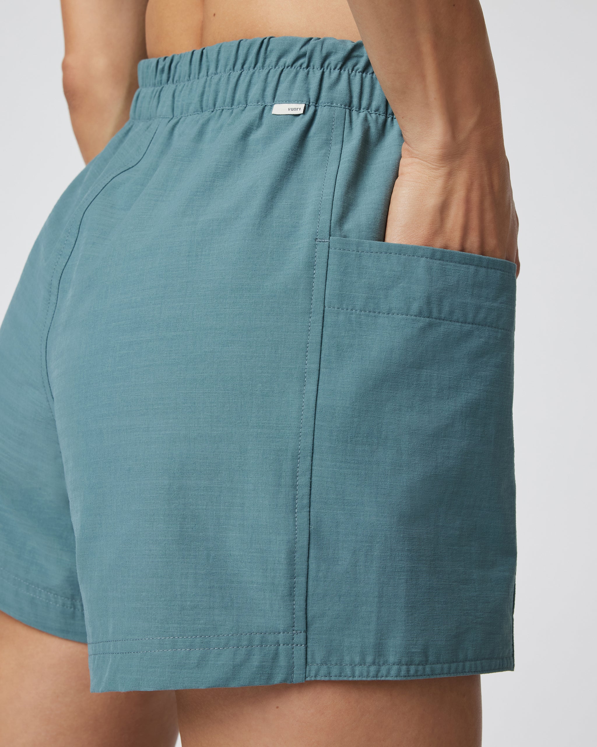 Isla Baggie Short | Iron