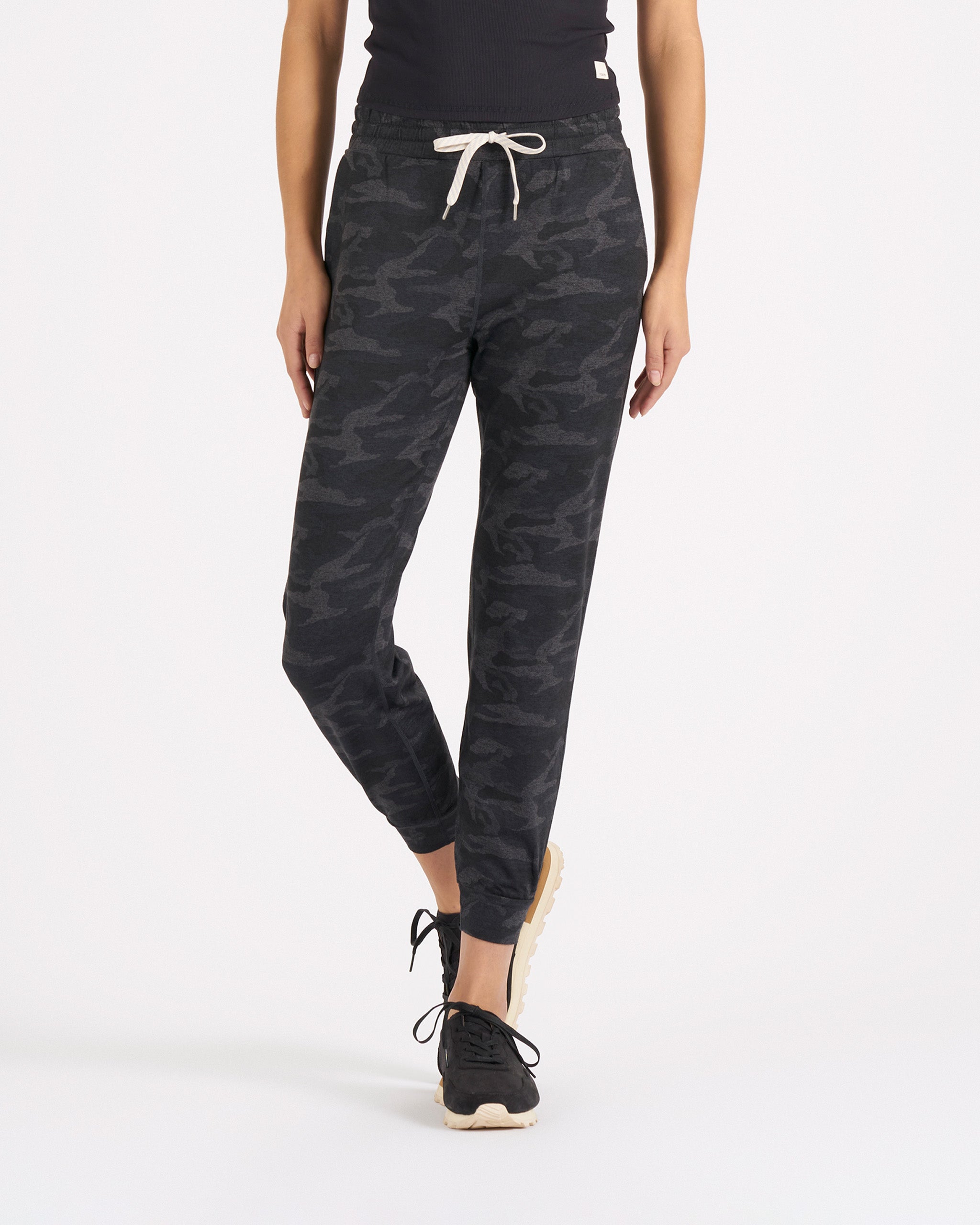 Performance Jogger - Long | Black Camo