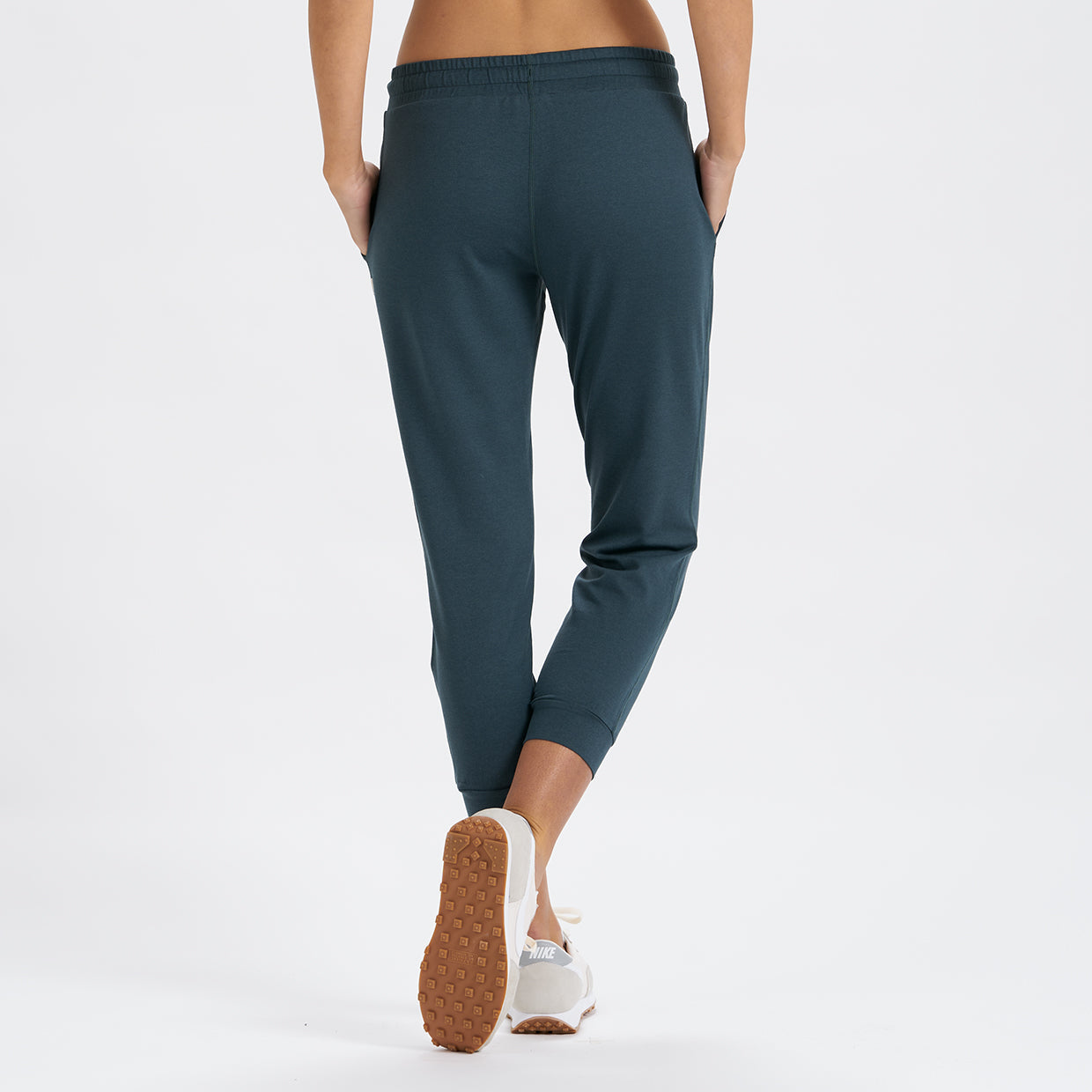 Performance Jogger | Beryl Heather