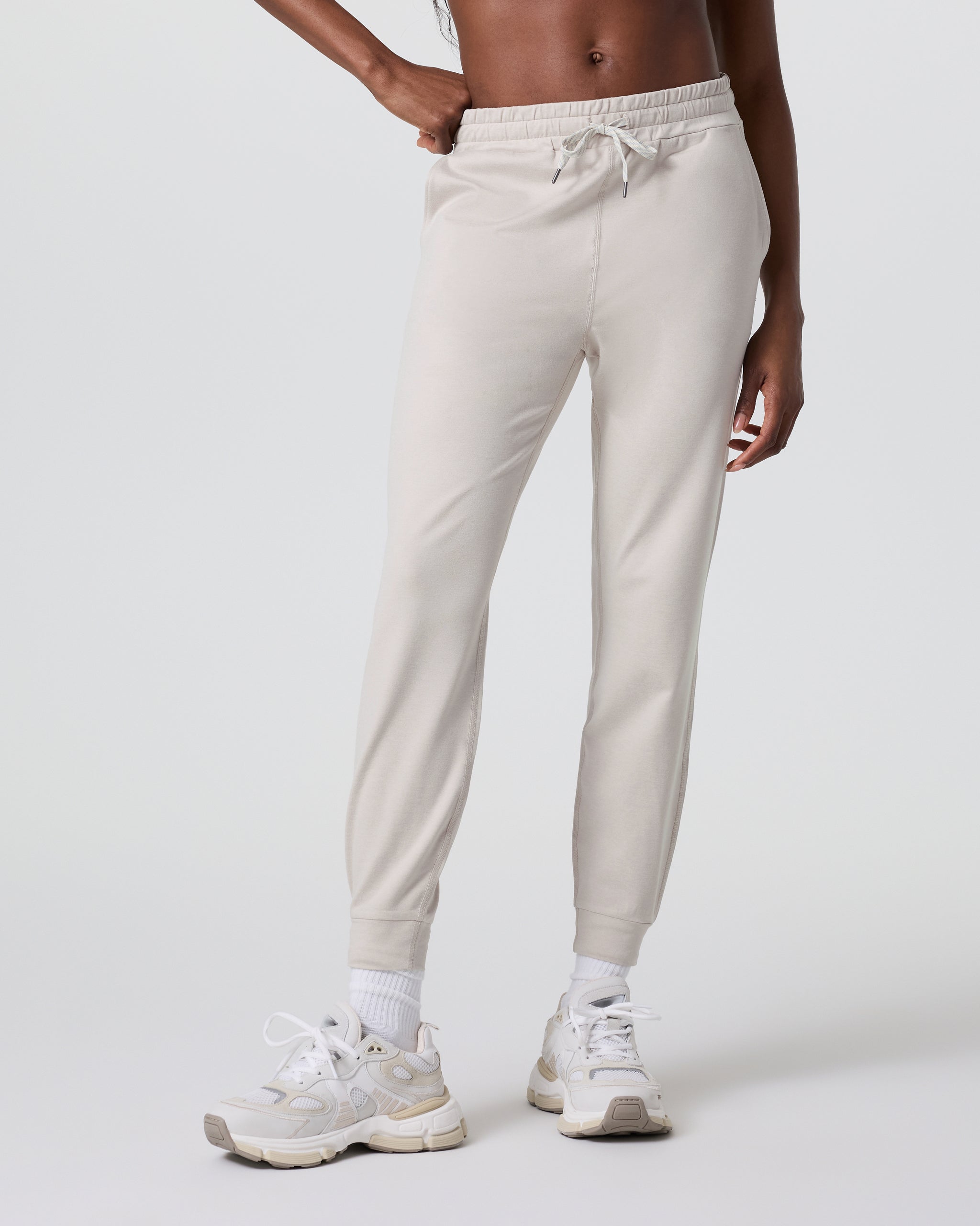 Performance Jogger | Ecru Heather