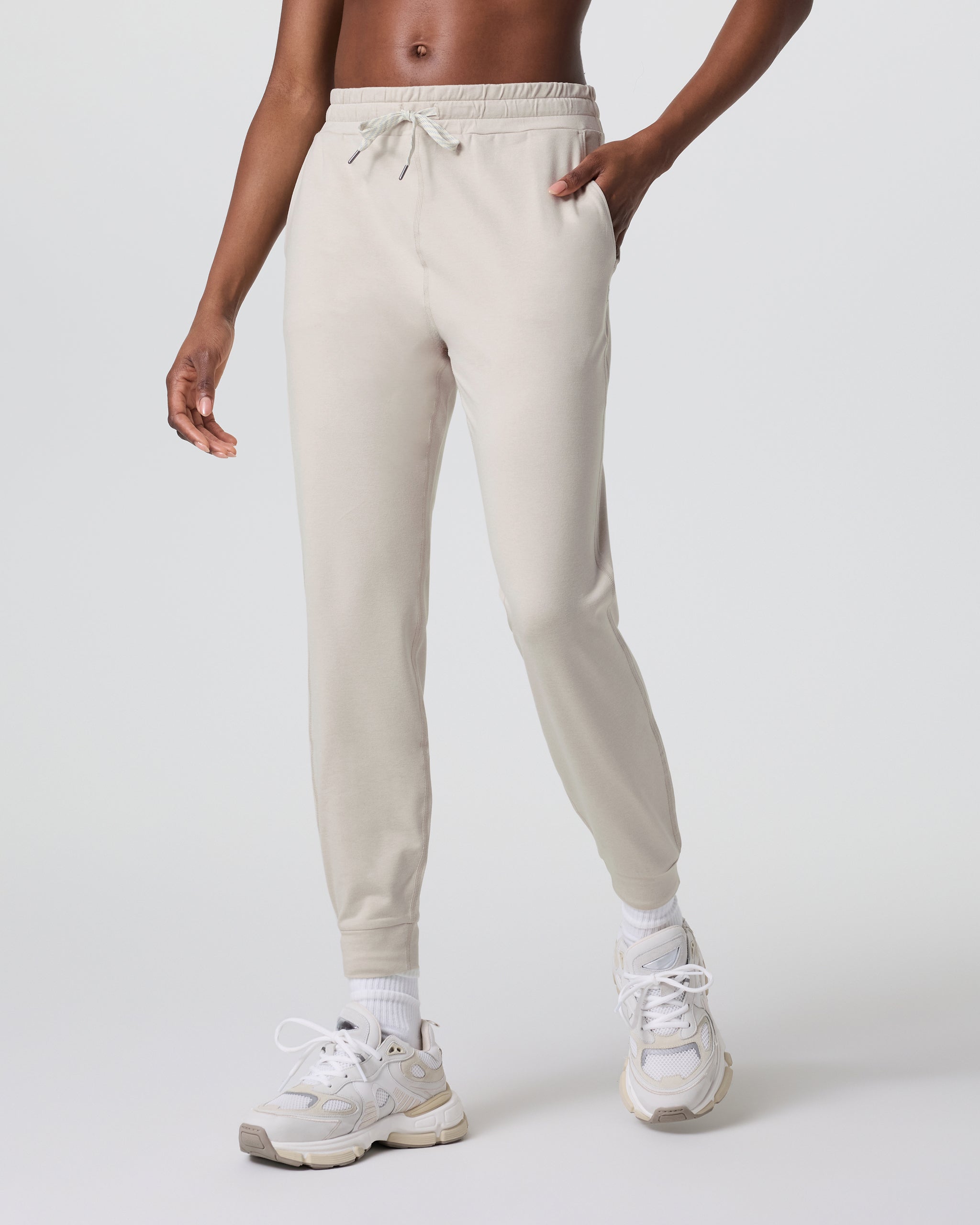 Performance Jogger | Ecru Heather