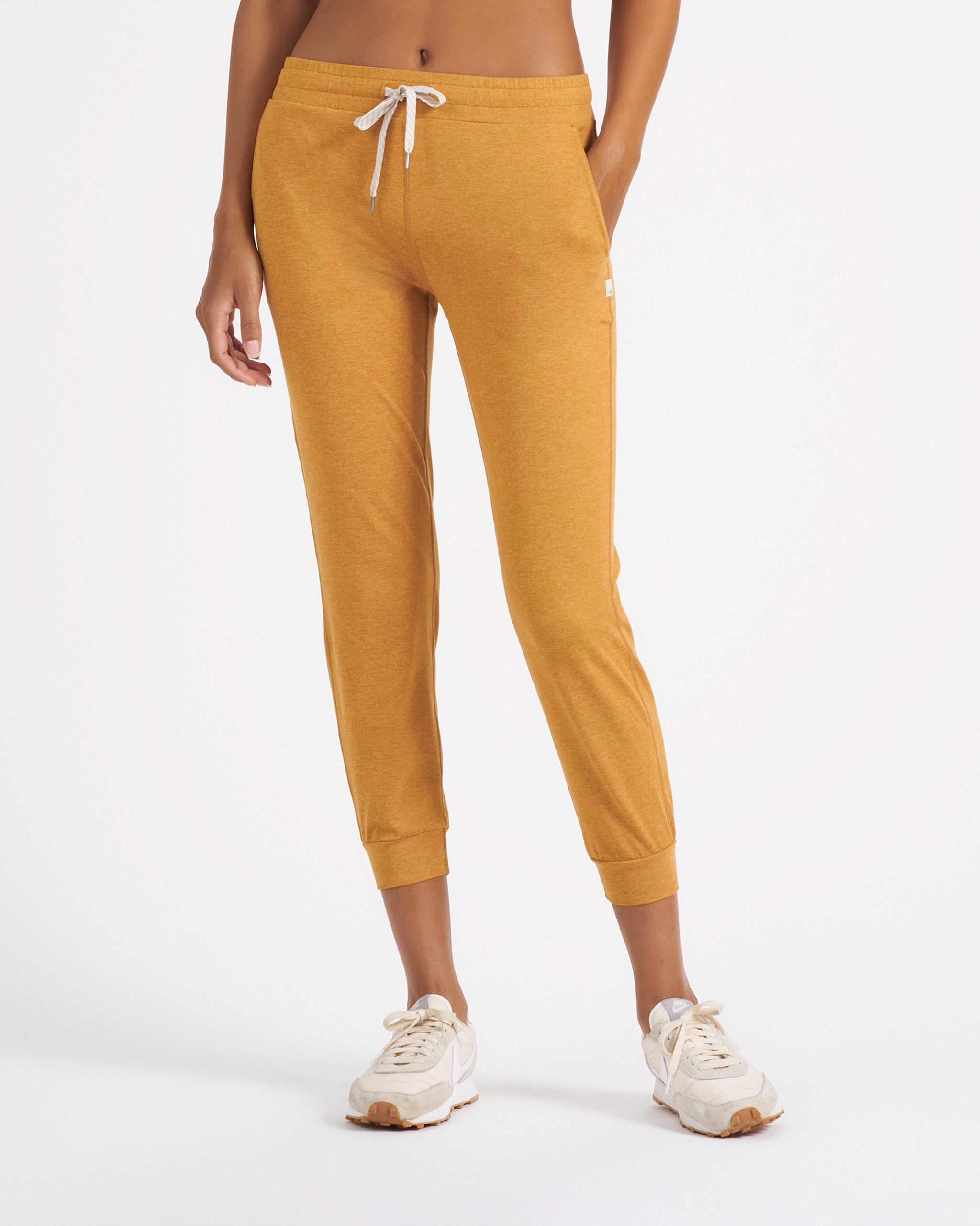 Performance Jogger | Flax Heather