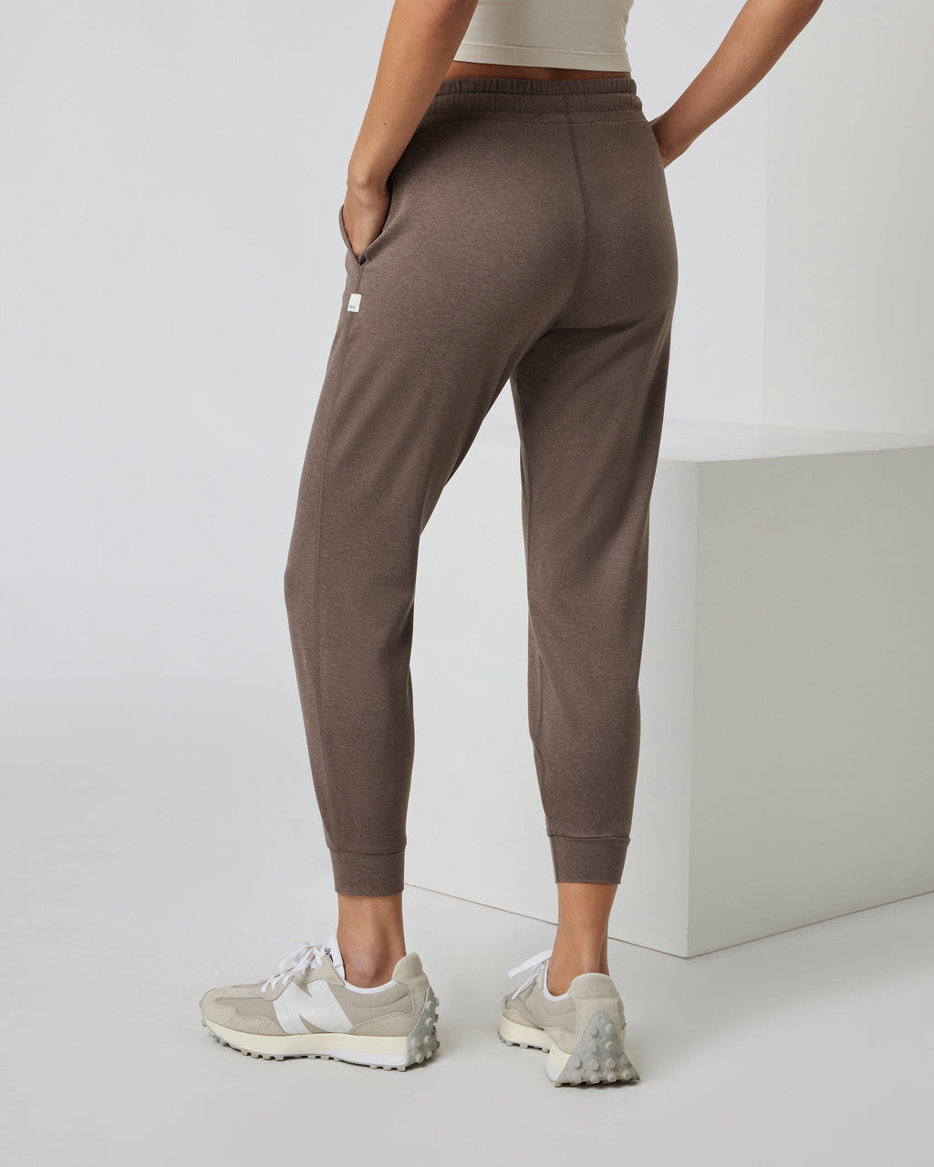 Performance Jogger | Fossil Heather