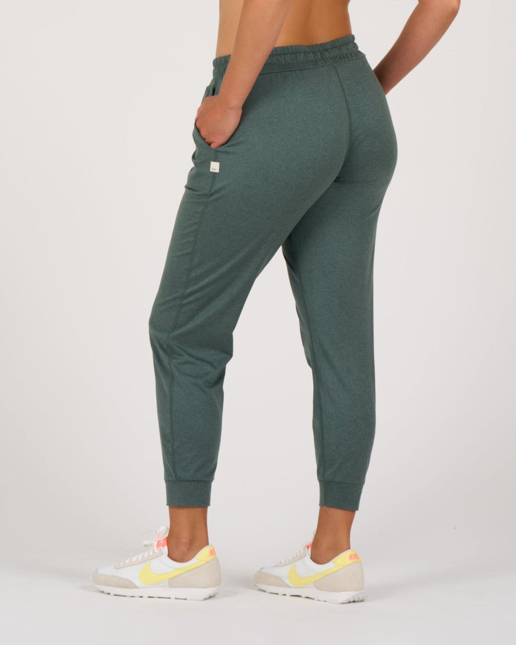 Performance Jogger | Kelp Heather