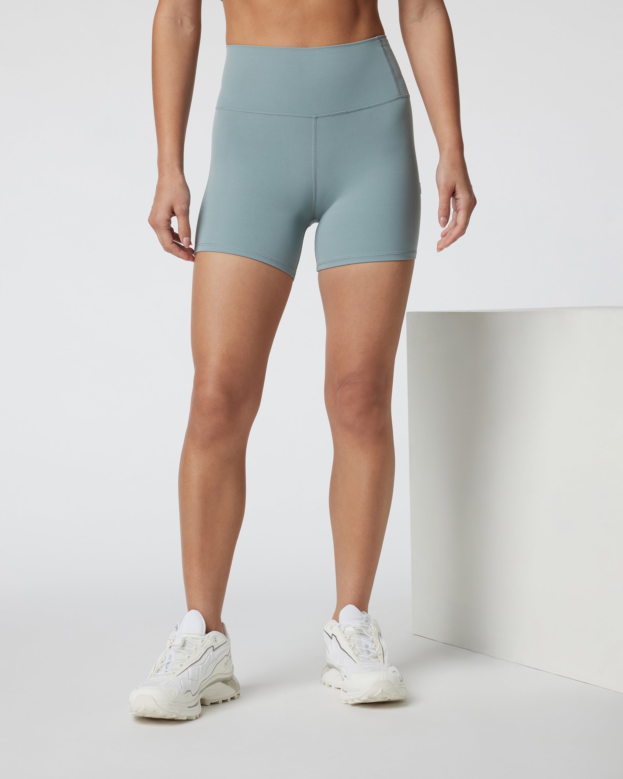 Vuori AllTheFeels™ Short 4" | Vintage Pistachio