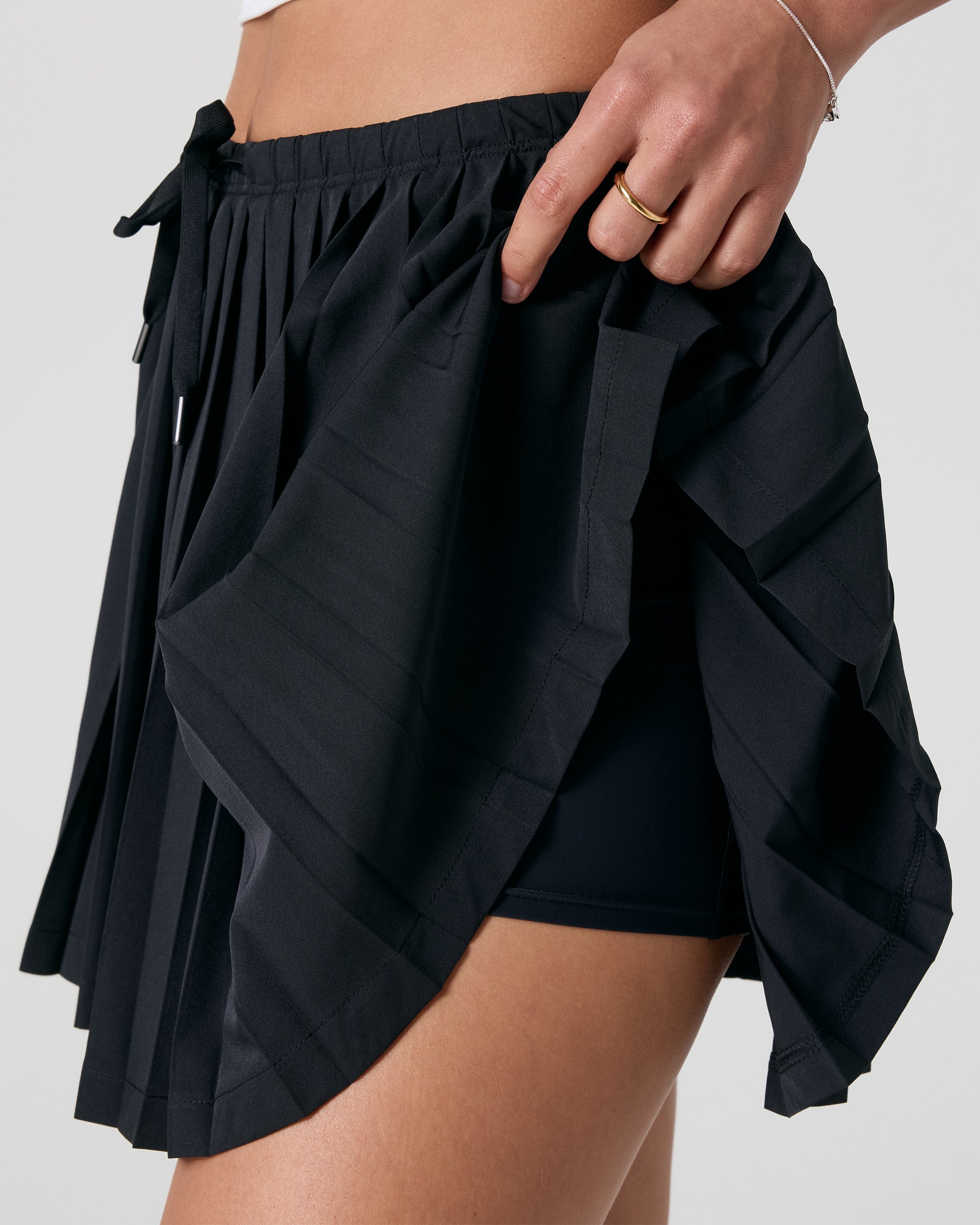 Clementine Pleated Skirt 15" | Black