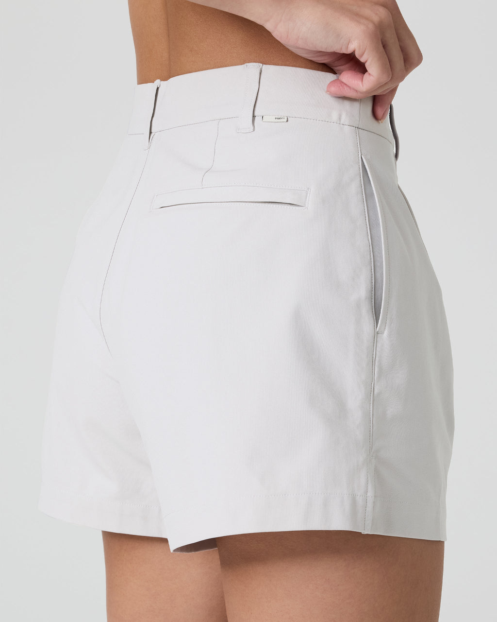 Womens Meta Short | Silver Cloud
