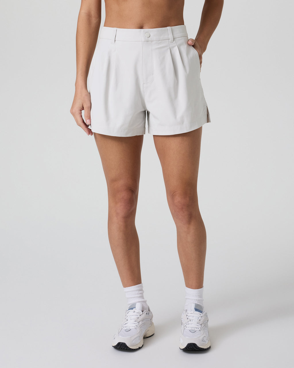 Womens Meta Short | Silver Cloud