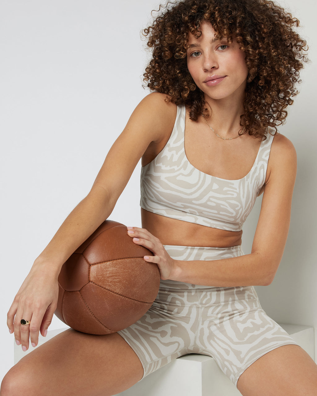 Maze Jacquard Short | Ecru Maze