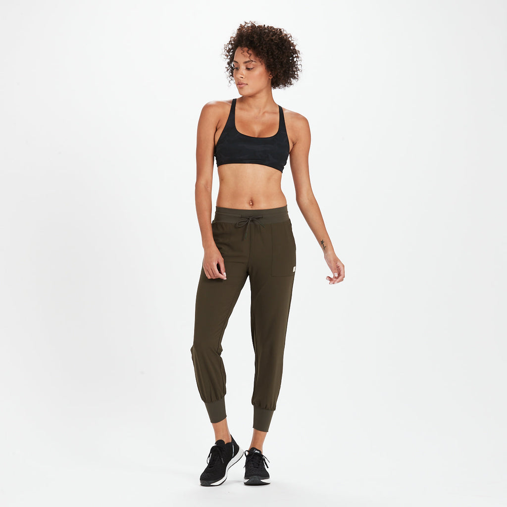 Summits Woven Jogger | Evergreen