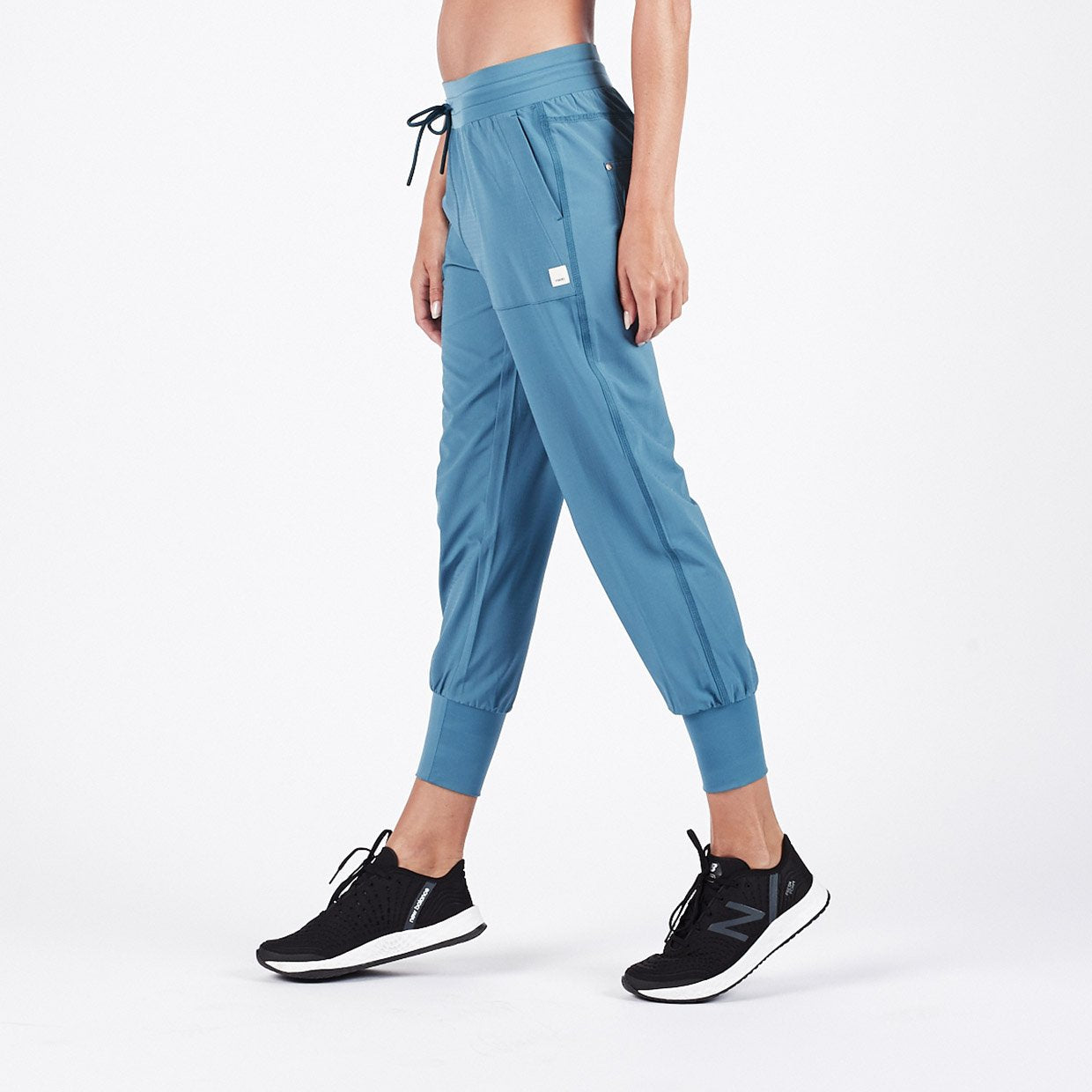 Summits Woven Jogger | Tide