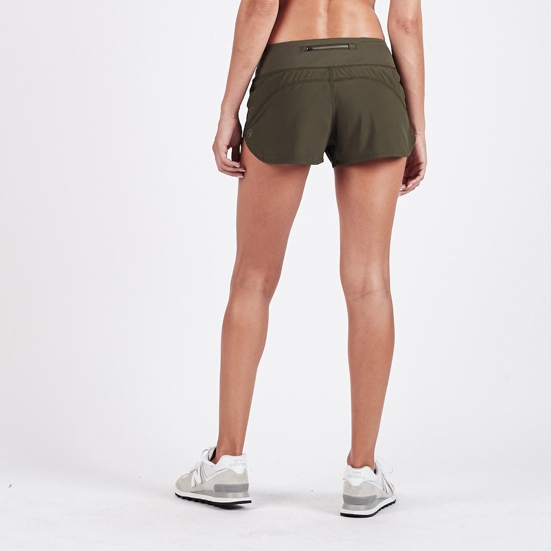 Omni Performance Short | Moss