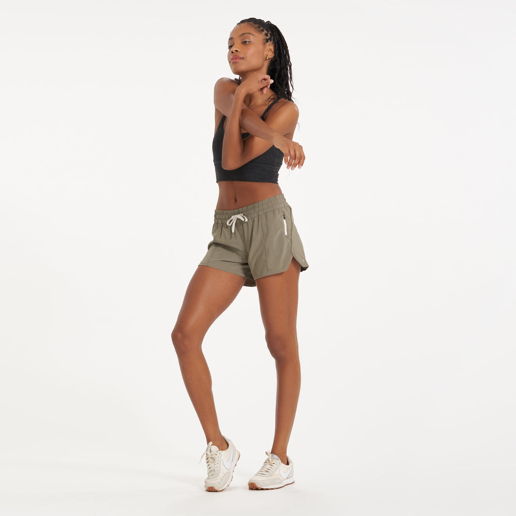 Clementine Short 4 | Light Oregano