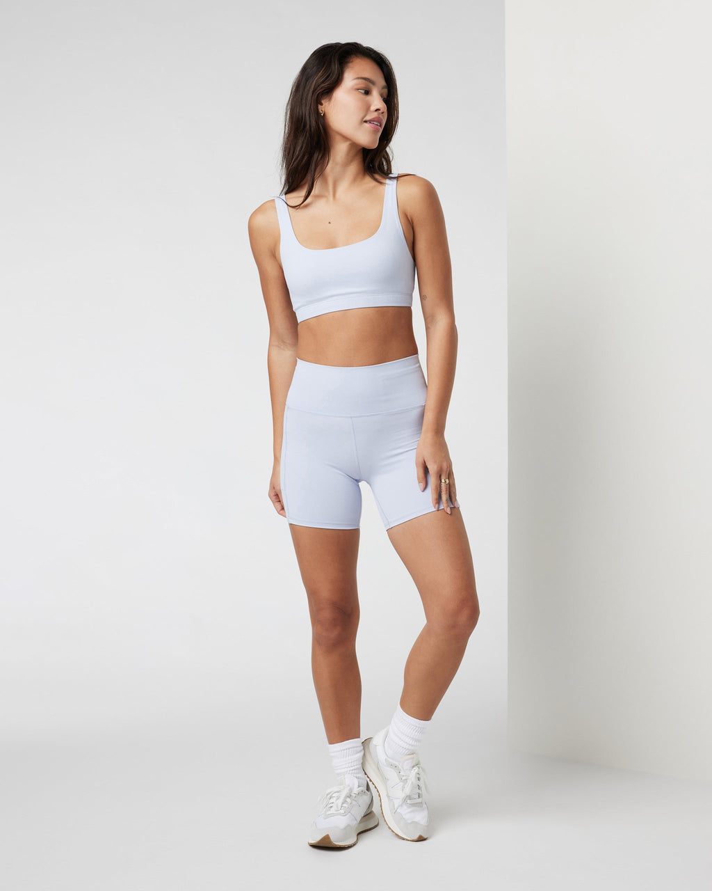 Studio Pocket Short | Peri