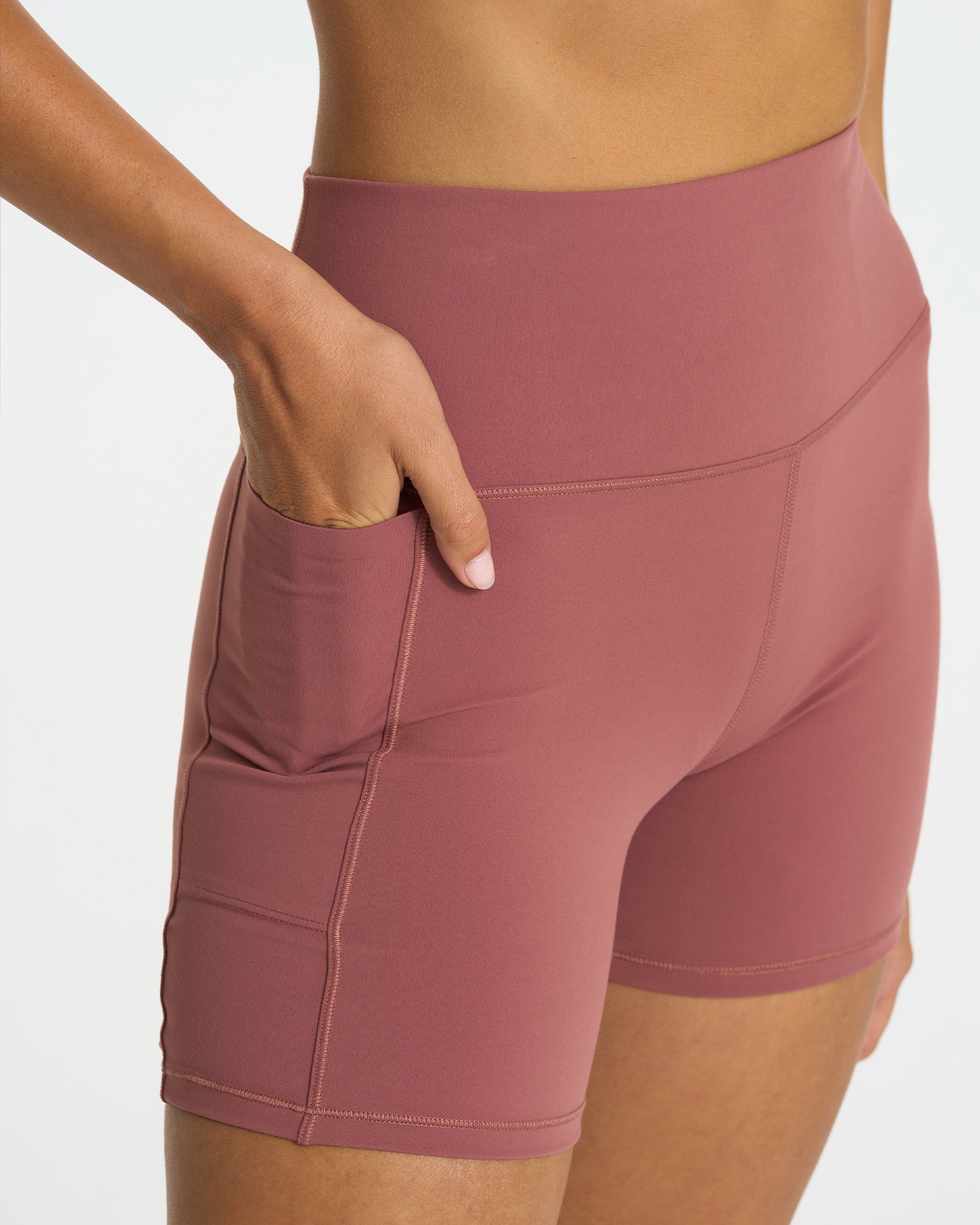 Studio Pocket Short | Rosewood