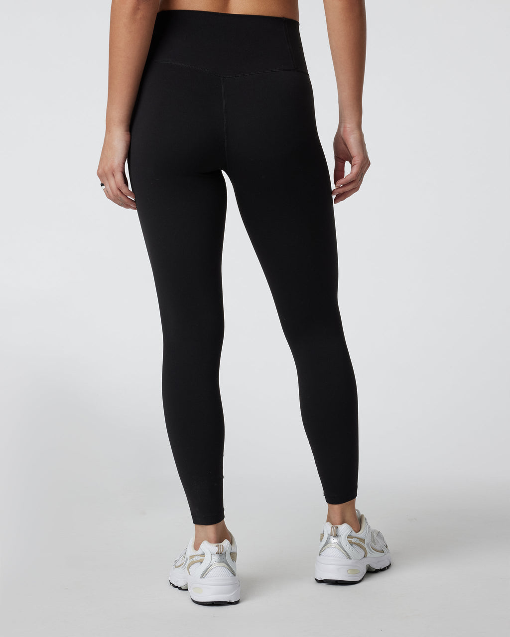 Vuori AllTheFeels™ Legging - Short | Black