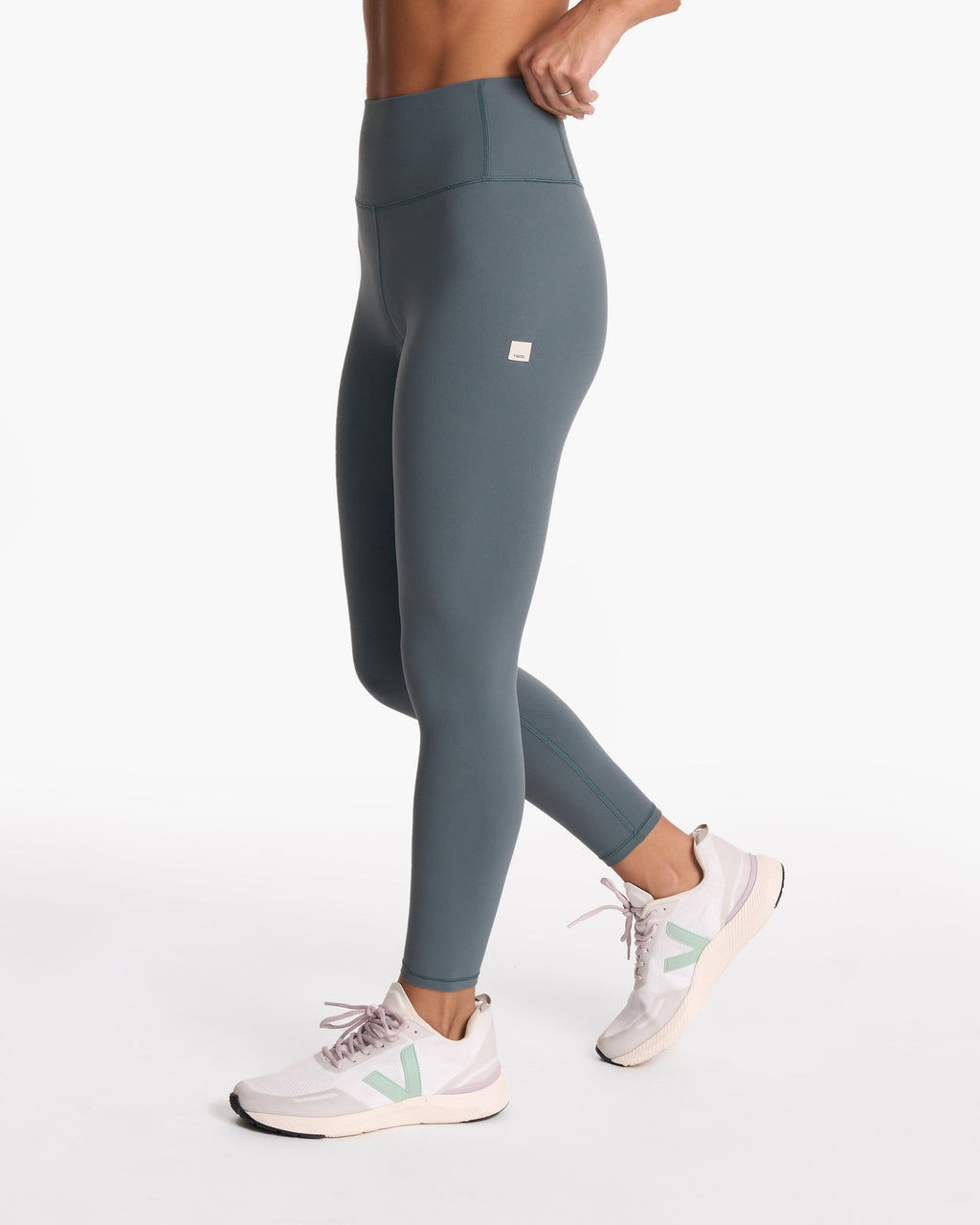 Vuori AllTheFeels™ Legging - Short | Lake