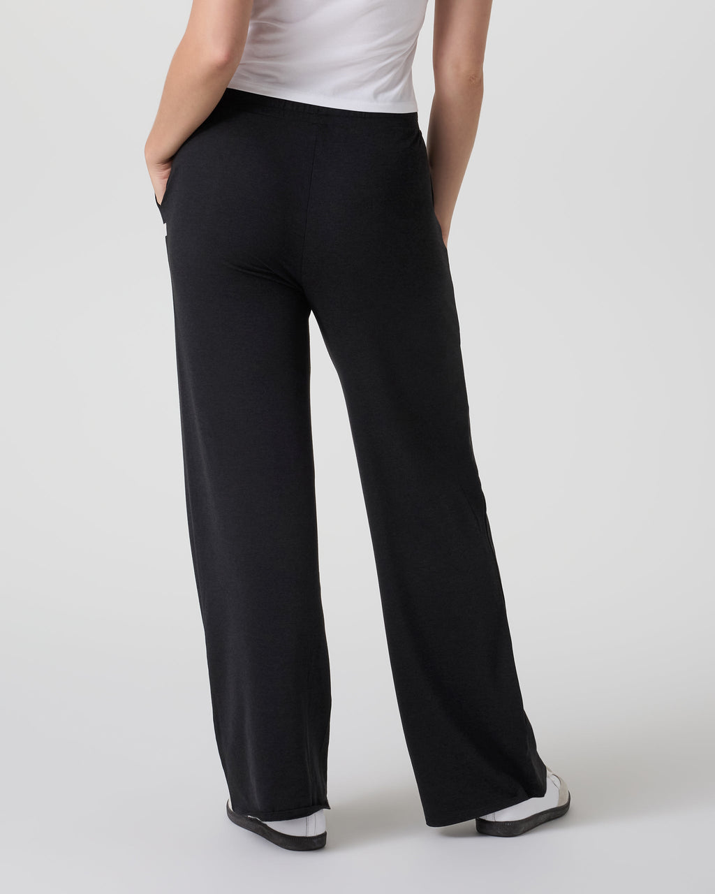 Halo Essential Wideleg Pant | Black Heather