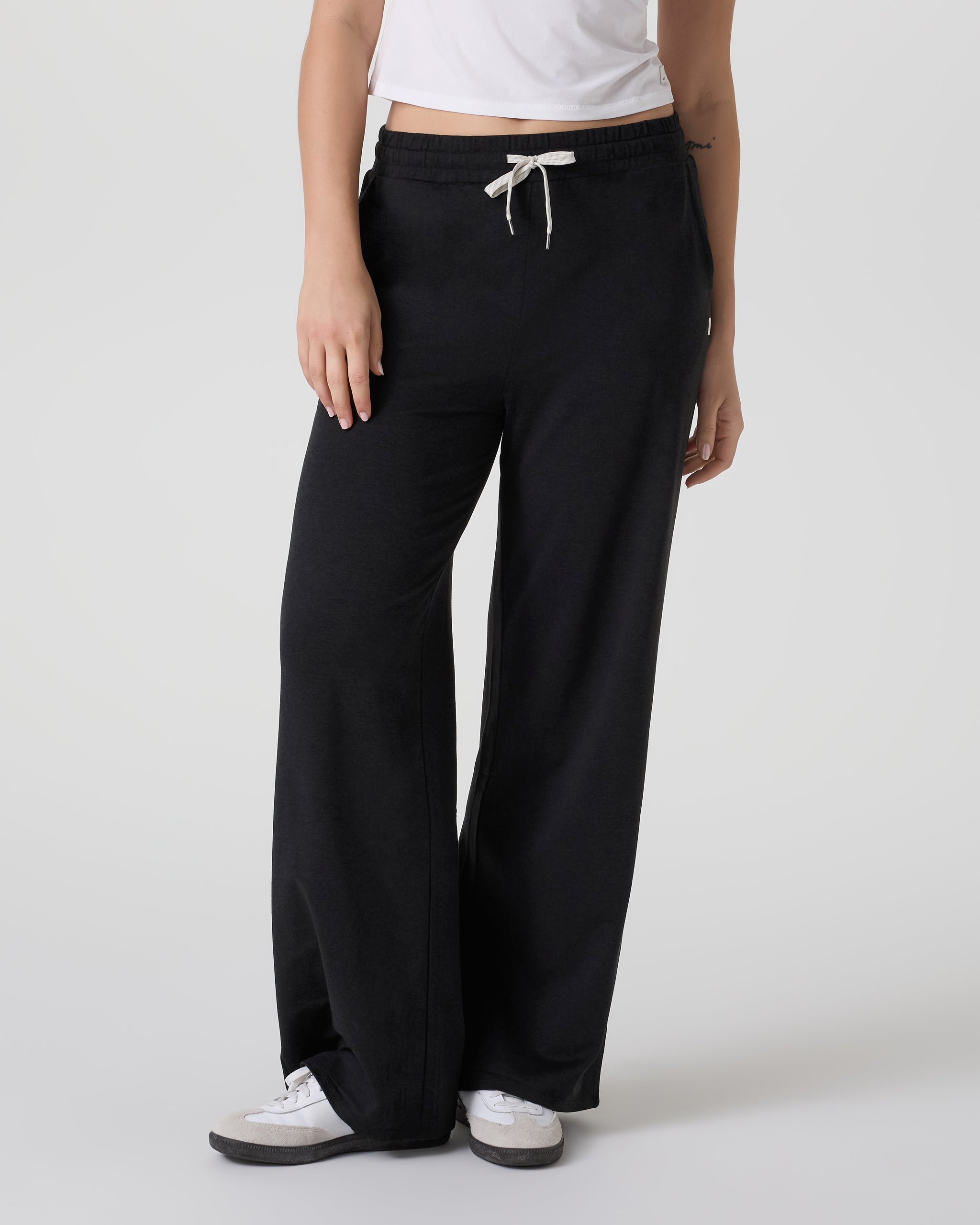 Halo Essential Wideleg Pant | Black Heather