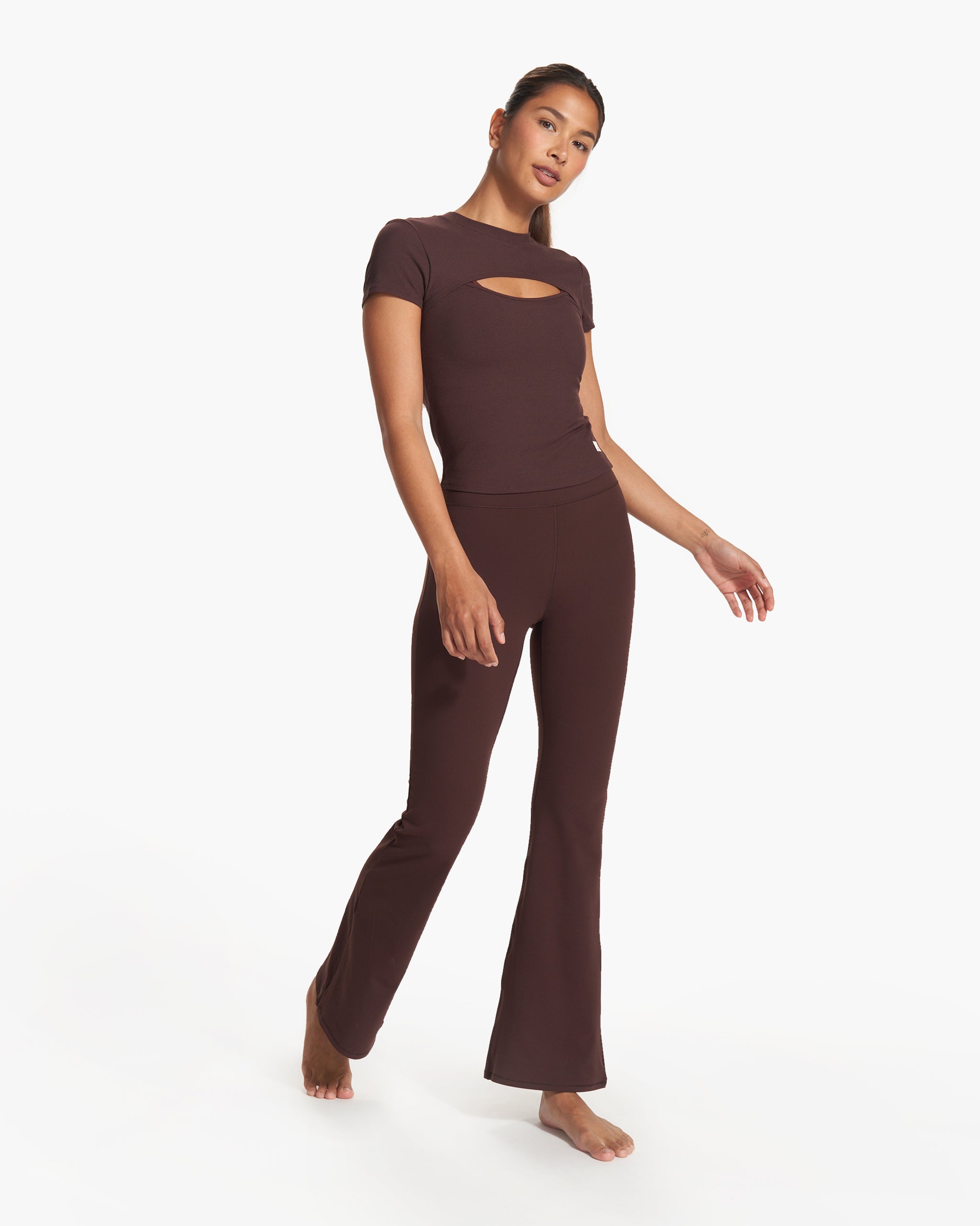 Studio Flare | Mahogany