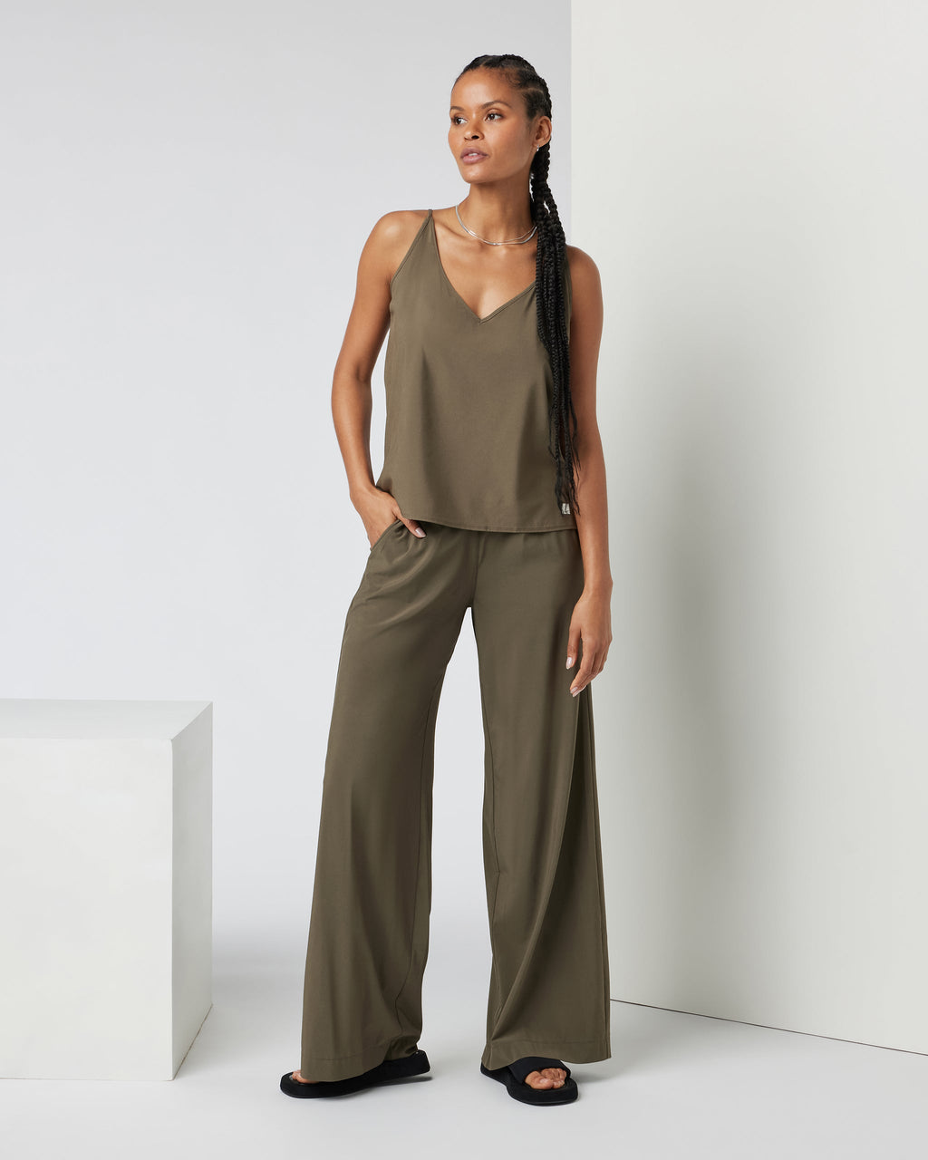 Villa Wideleg Pant - Long | Dark Oregano